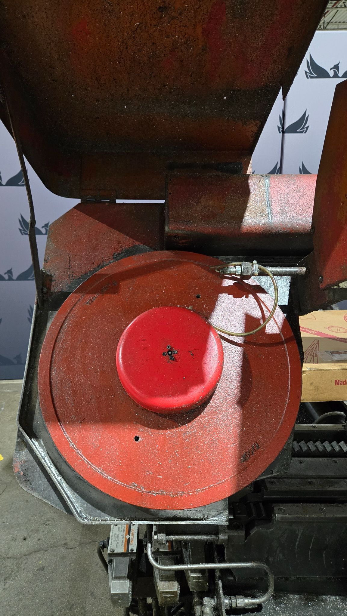 AMADA HA-400 HORIZONTAL BANDSAW USED 5