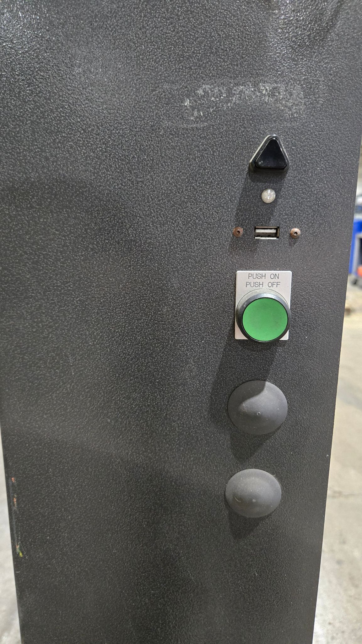 Industrial Control Box with Touchscreen Monitor USED 3