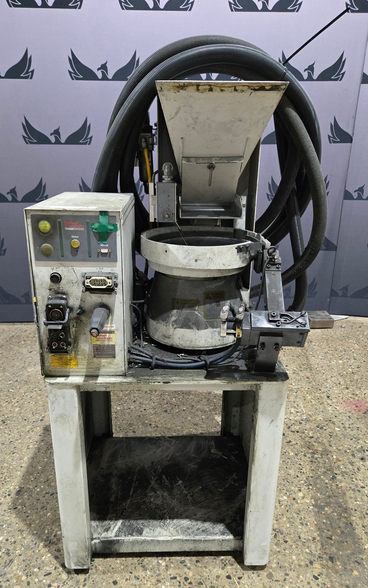 EMHART TEKNOLOGIES ETF12B Vibratory Bowl Feeder Fastener Feeding System USED 0