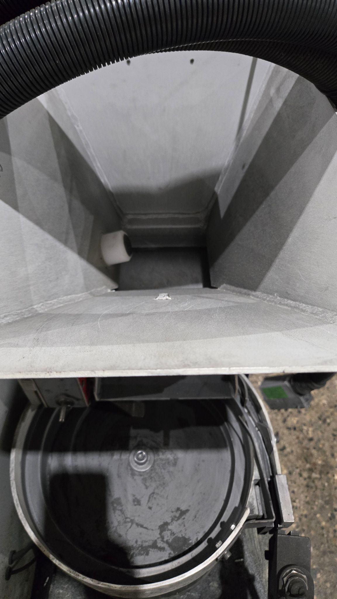EMHART TEKNOLOGIES ETF12B Vibratory Bowl Feeder Fastener Feeding System USED 4