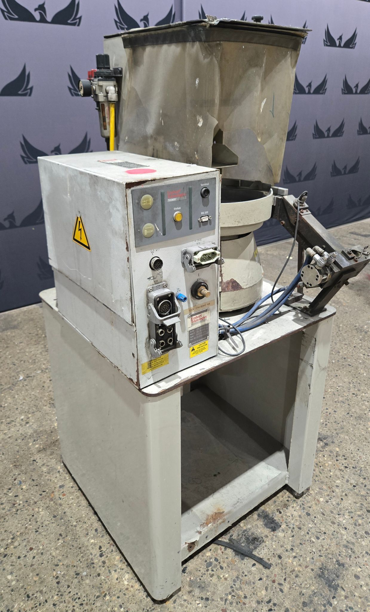 EMHART TEKNOLOGIES ETF12B Vibratory Bowl Feeder Fastener Feeding System USED 6