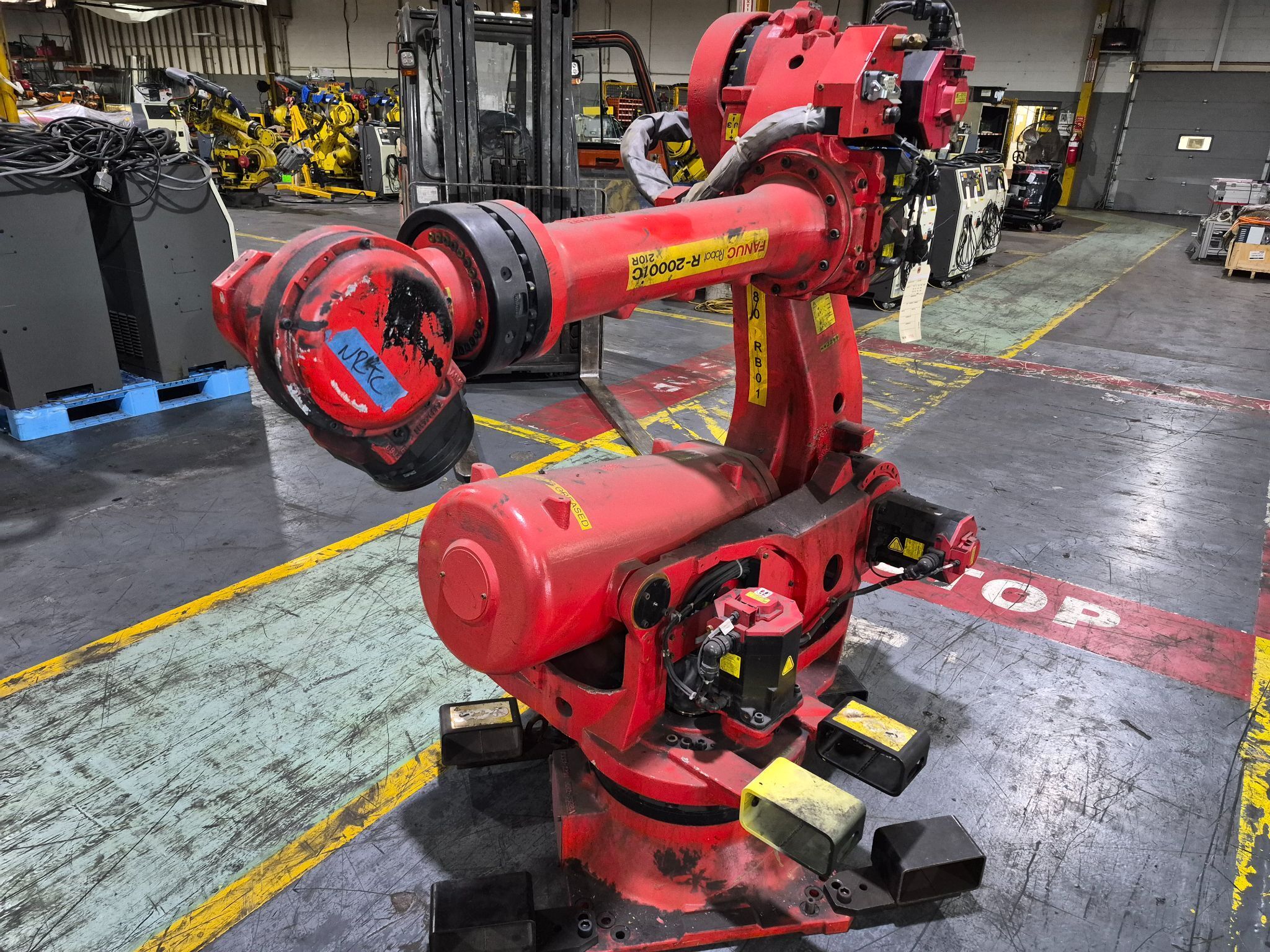Fanuc R-2000iC/210R Robot with R-30iB Controller USED 2