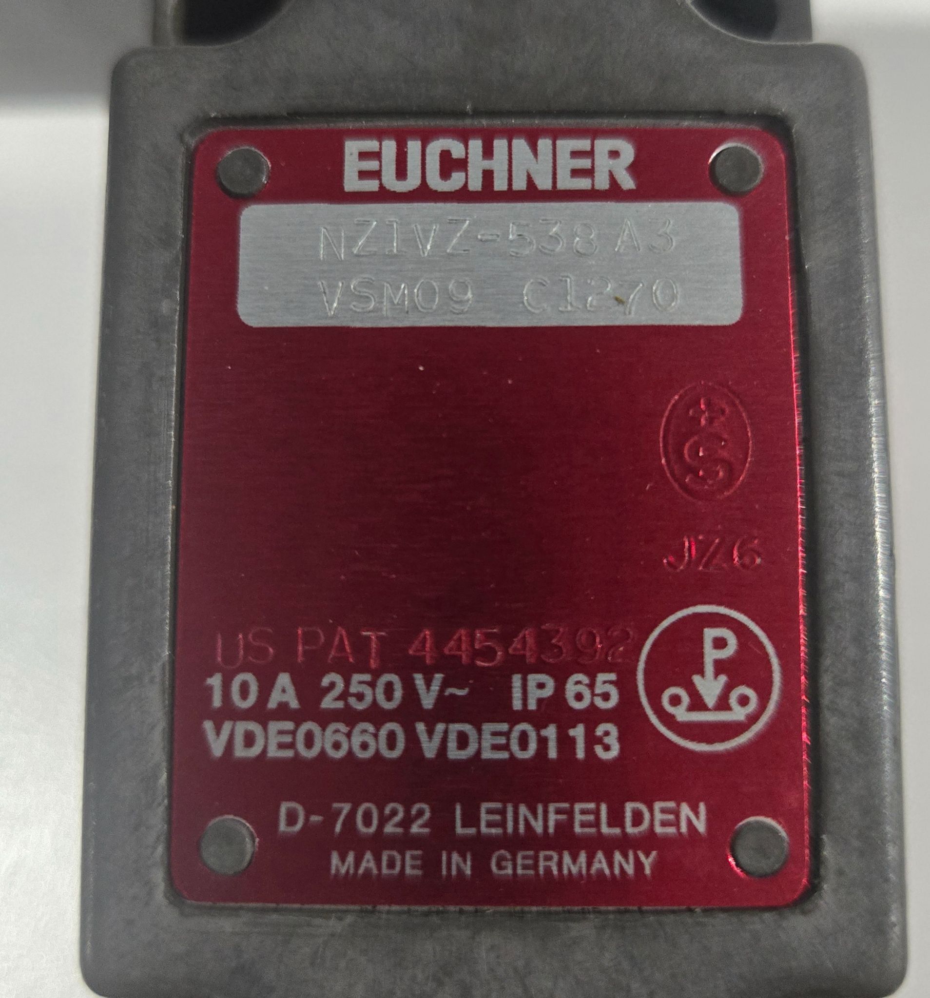 EUCHNER NZ1VZ-53B A3 SAFETY SYSTEMS NEW IN BOX 2