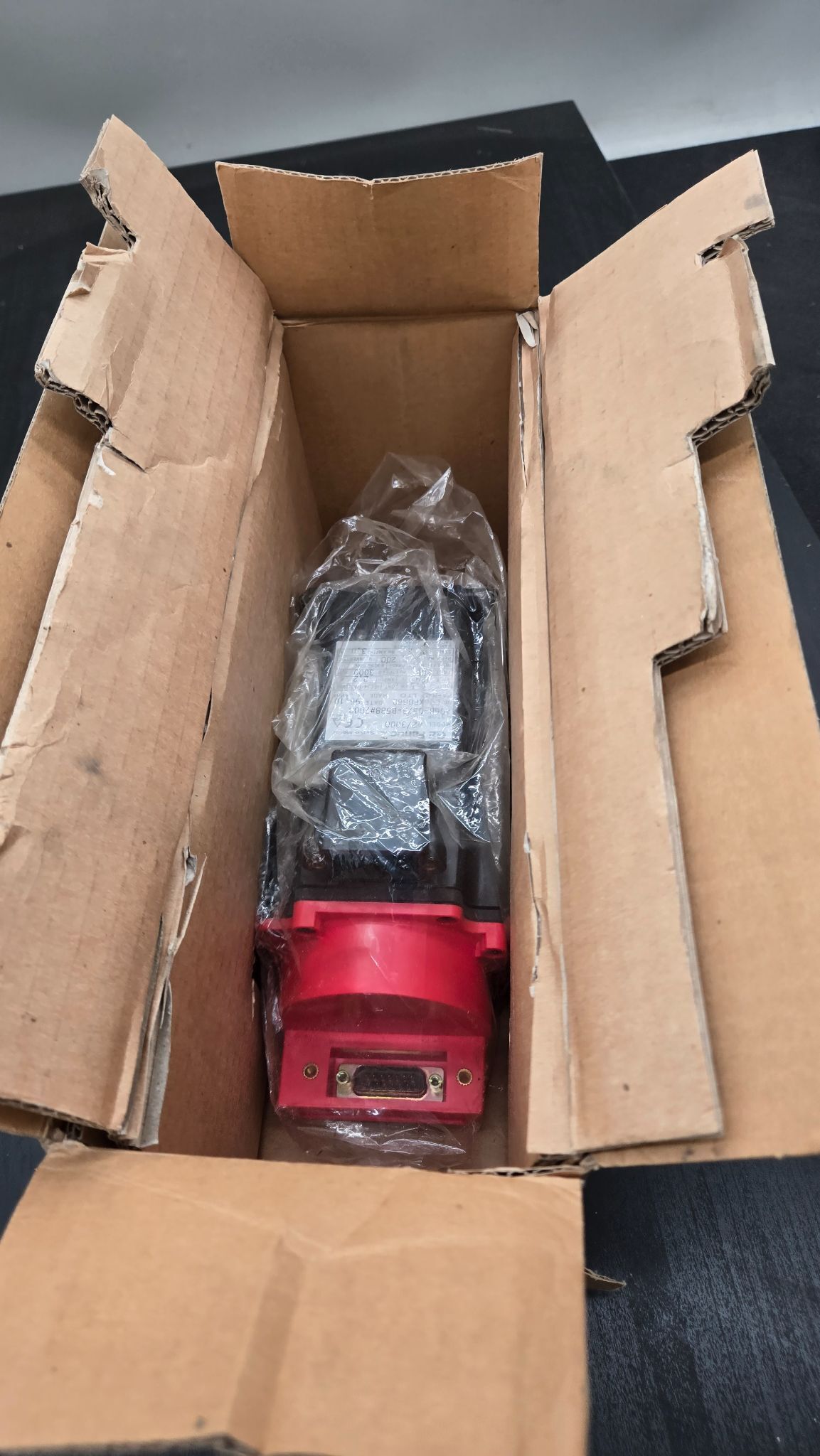 GE FANUC A06B‑0373‑B588#7008 AC Servo Motor NEW 0