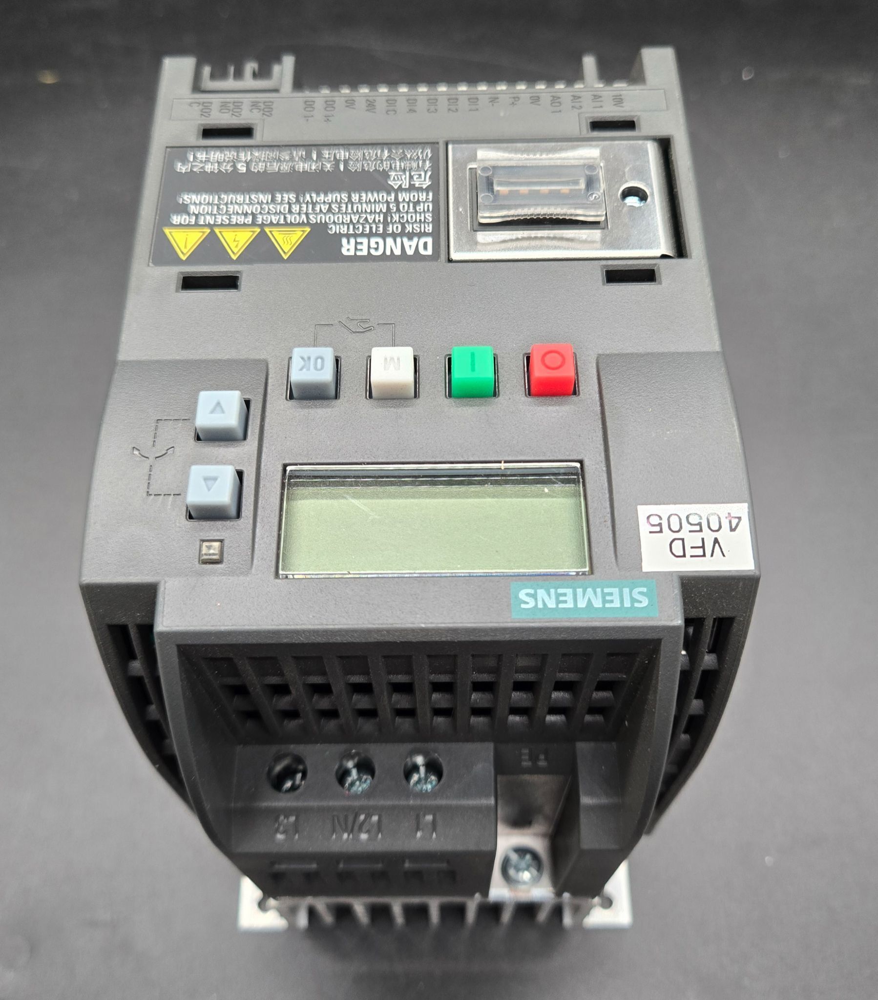 SIEMENS 6SL3210‑5BE15‑5CV0 SINAMICS V20 VFD USED 2