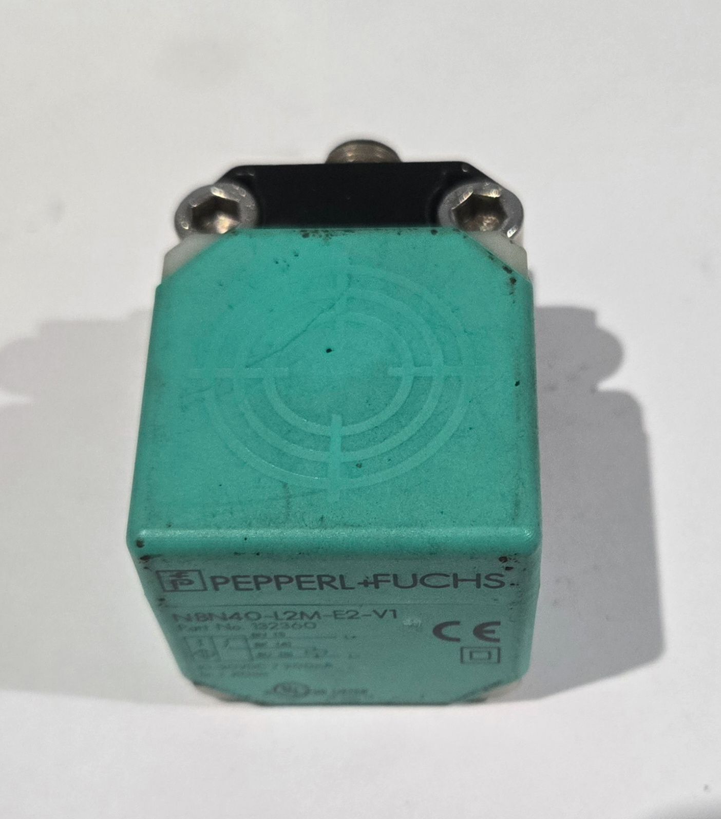 Pepperl+Fuchs NBN40-L2M-E2-V1 SENSORS AND SWITCHES USED NO BOX 1