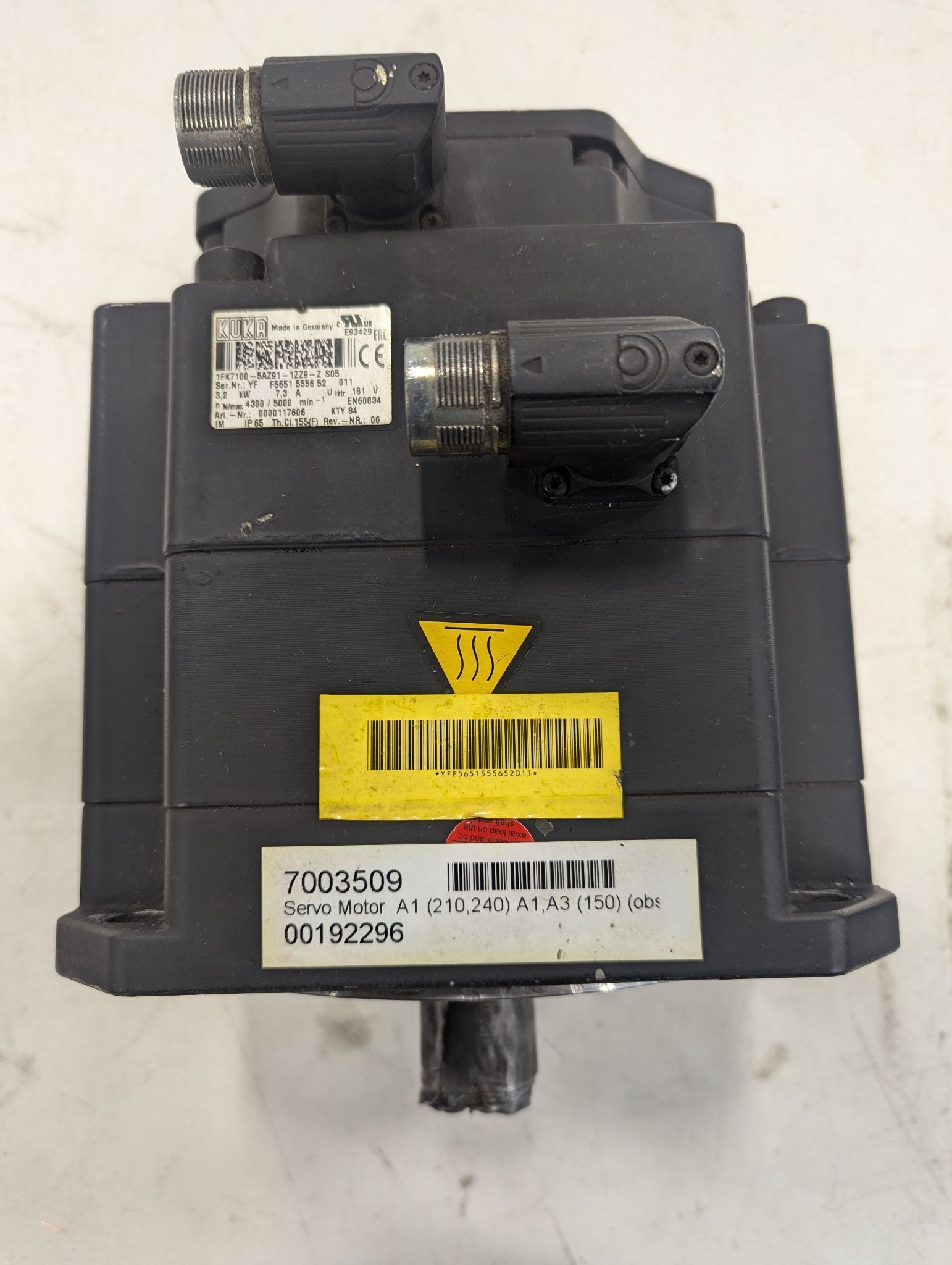 KUKA 1FK7100-5AZ91-1ZZ9-Z S05 AC Servo Motor Used 0