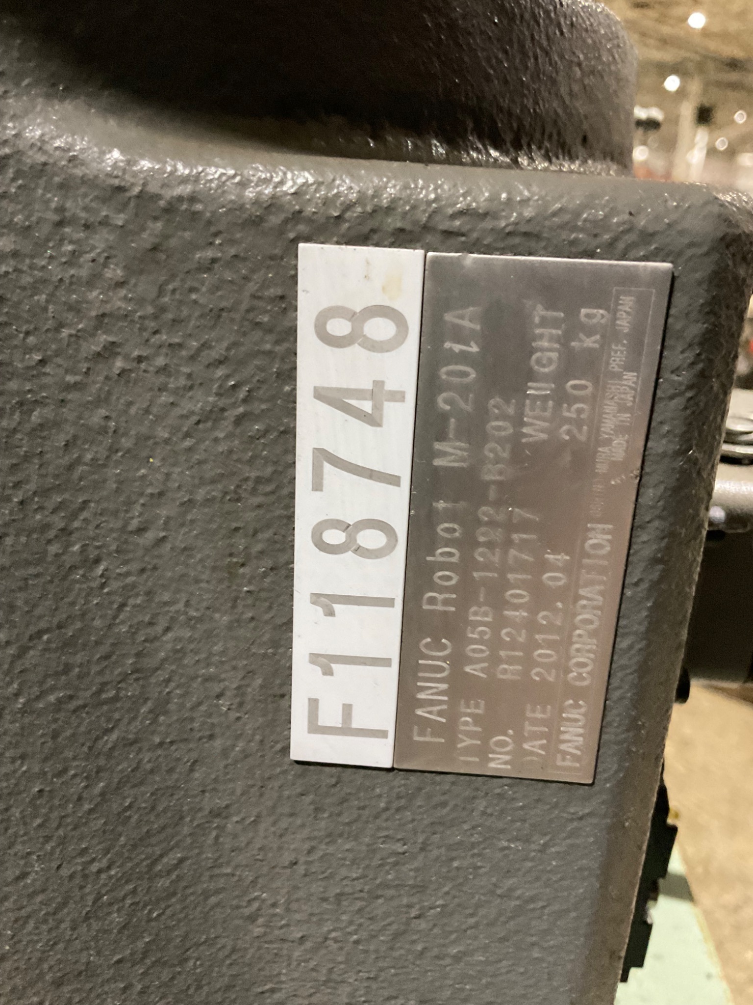Fanuc M‑20iA Robot Complete with R‑30iB Controller USED 5