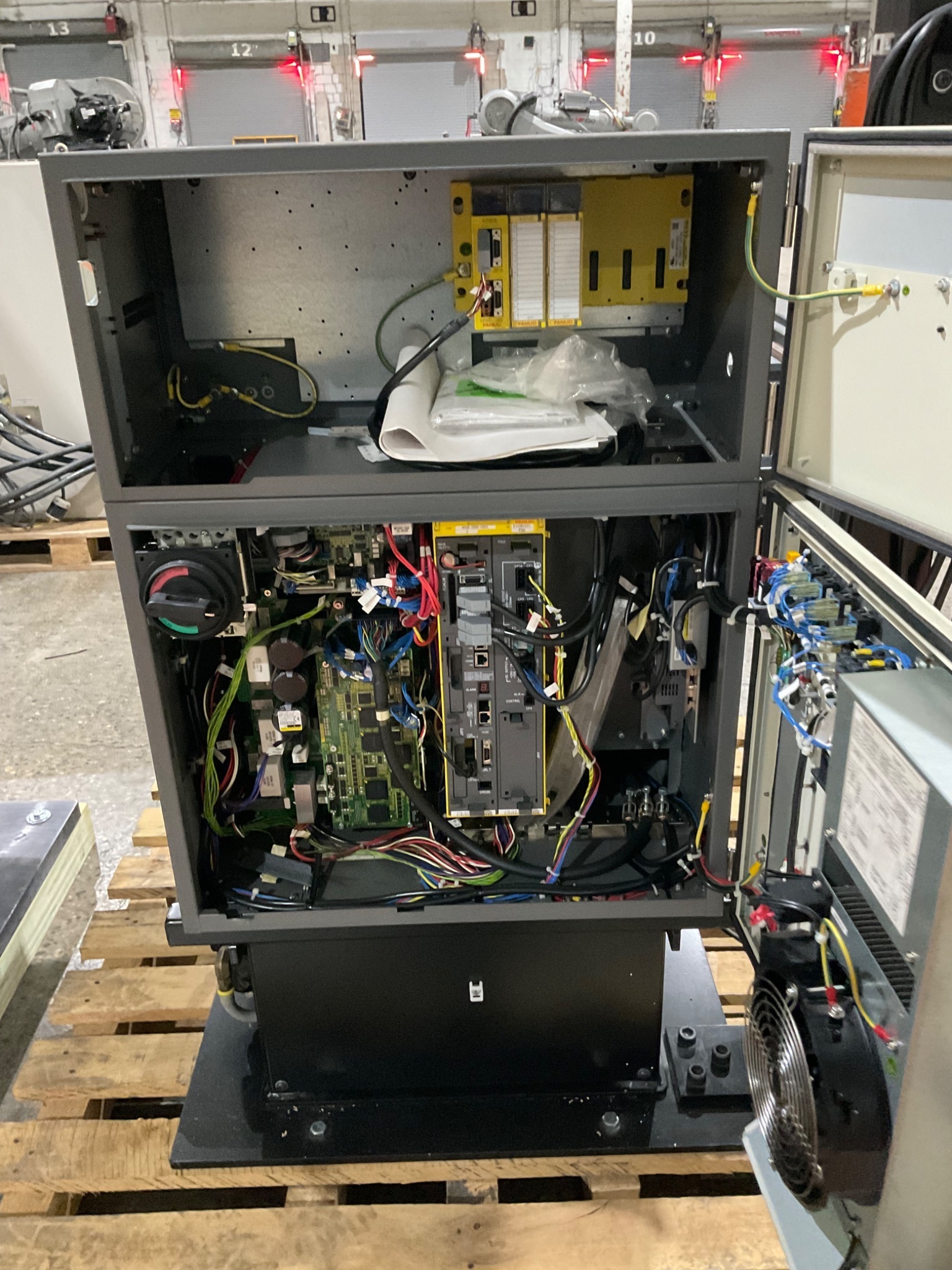 FANUC CR-35IA COBOT Complete W/ R-30IB Controller and EOA Vision System 15