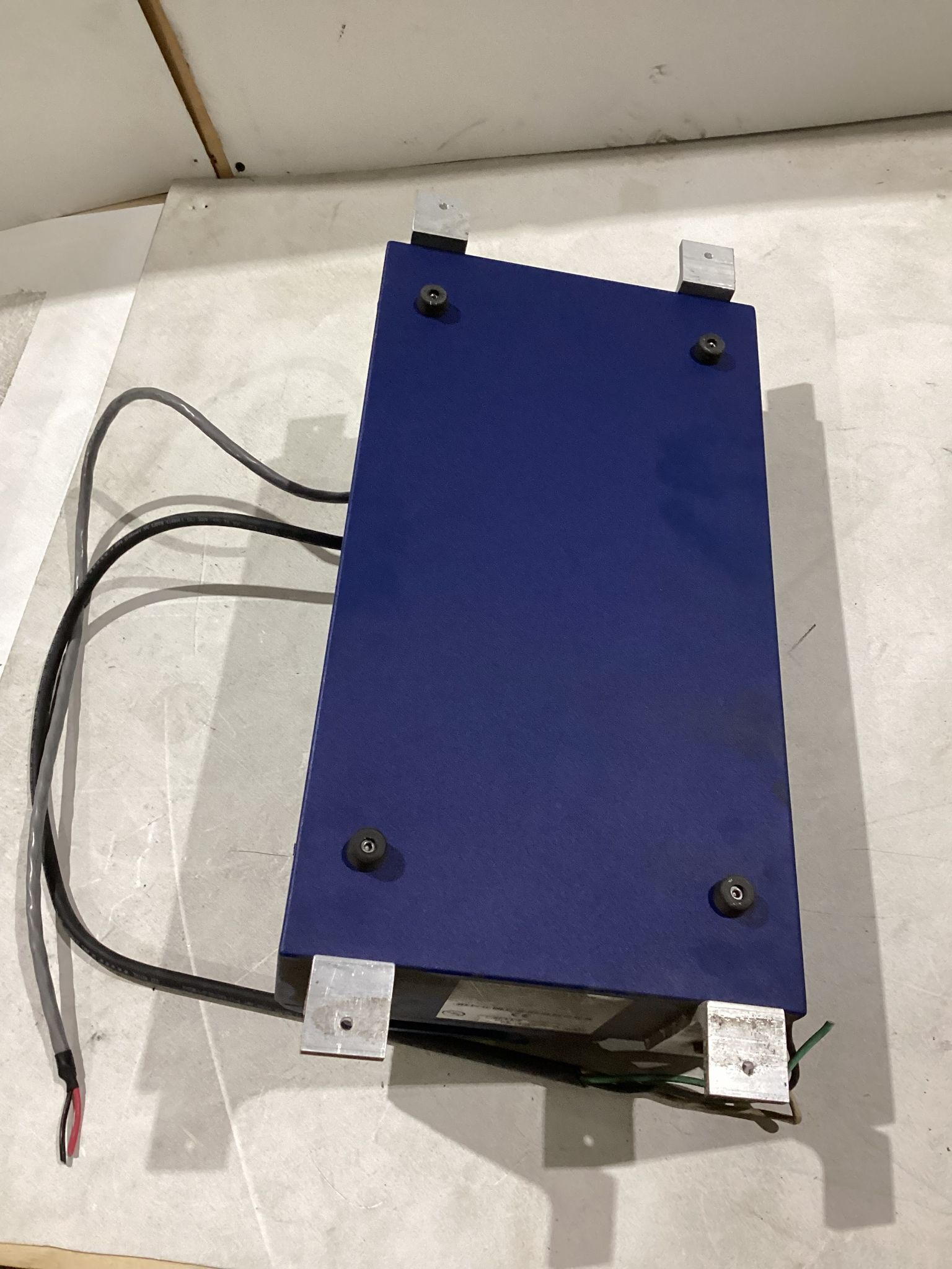 ADEPT TECHNOLOGY MotionBlox‑40L Controller 05745‑000 USED 1