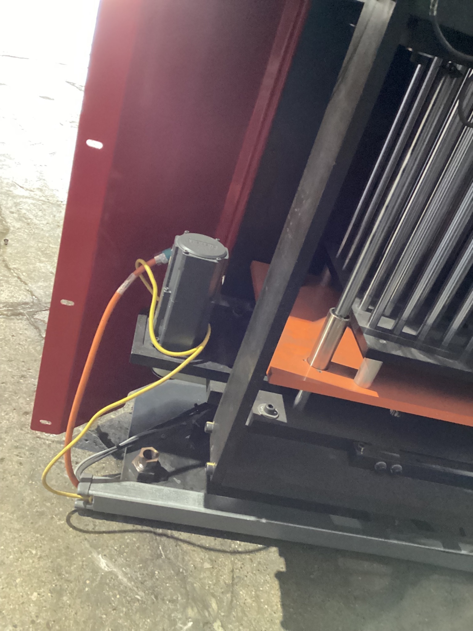 Rotary Indexing Table with Perforated Fixture Plate for Welding / Assembly USED 5