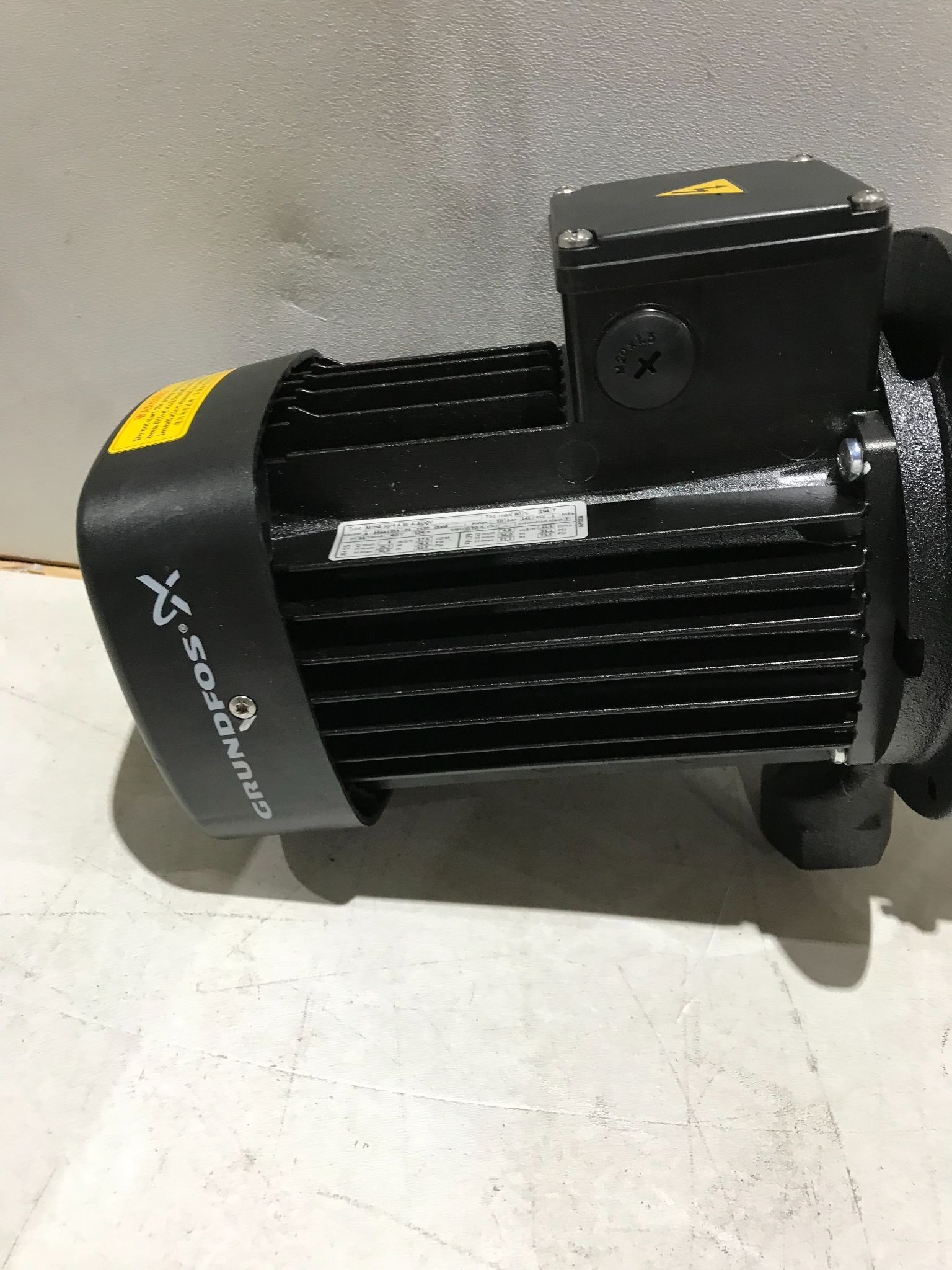 GRUNDFOS MTH4‑50/4 A‑W‑A‑AQQV Multistage Centrifugal Pump NEW 2