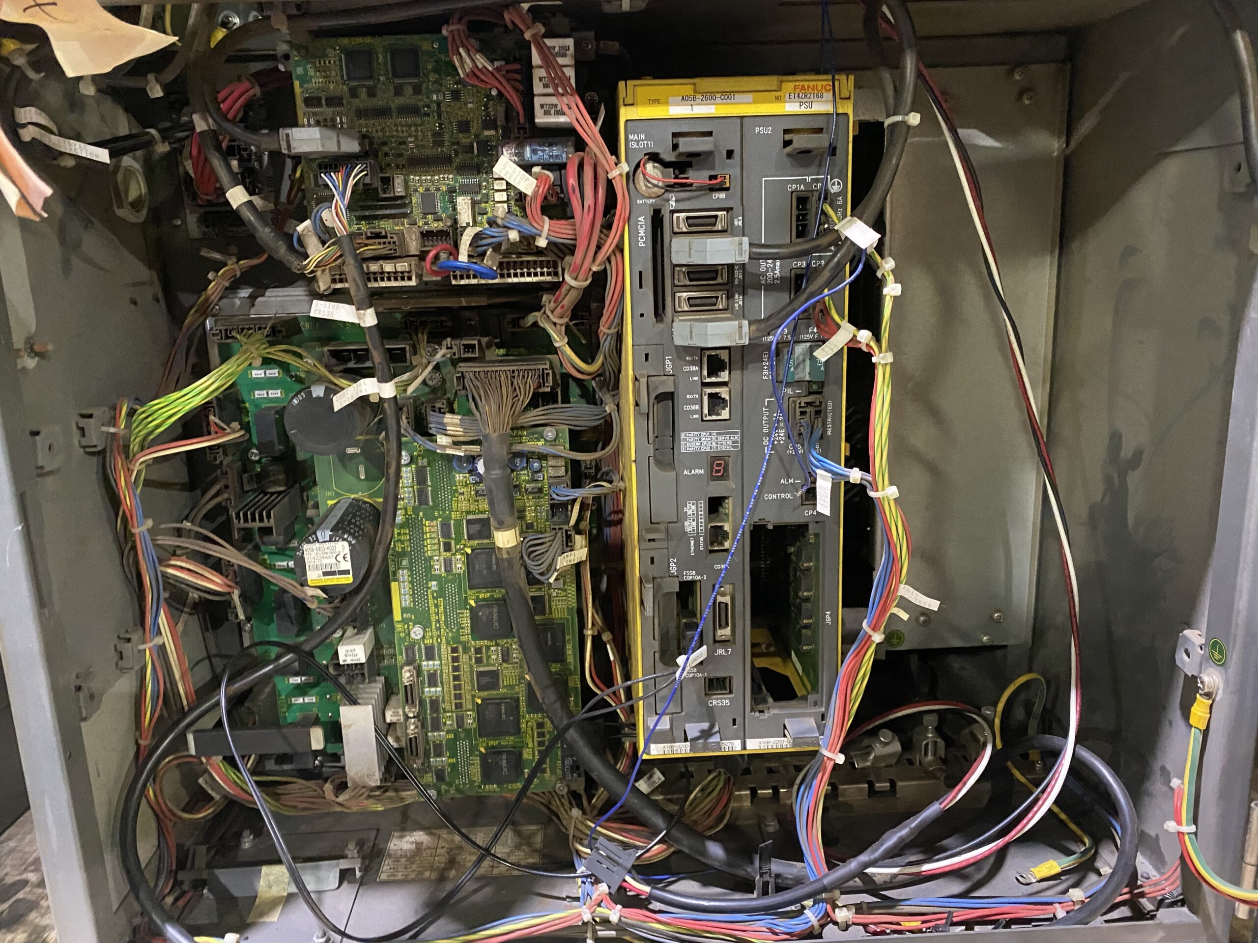FANUC ArcMate 100iC/6L Complete w/ R‑30iB Cntrls & Lincoln Weld Equip PARTS ONLY 7