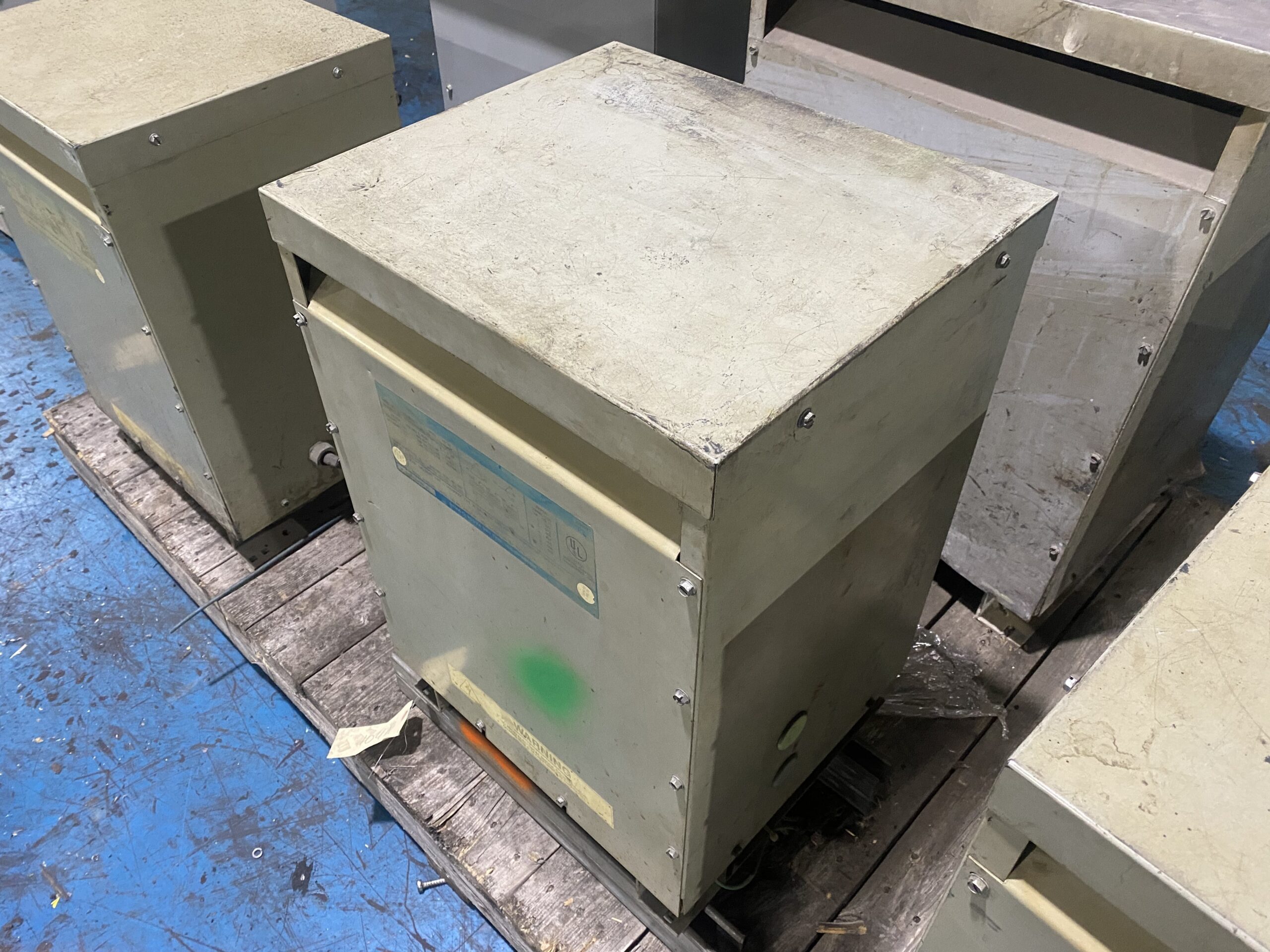 GENERAL ELECTRIC 9T23B3871 15 kVA Dry Type Transformer USED 2