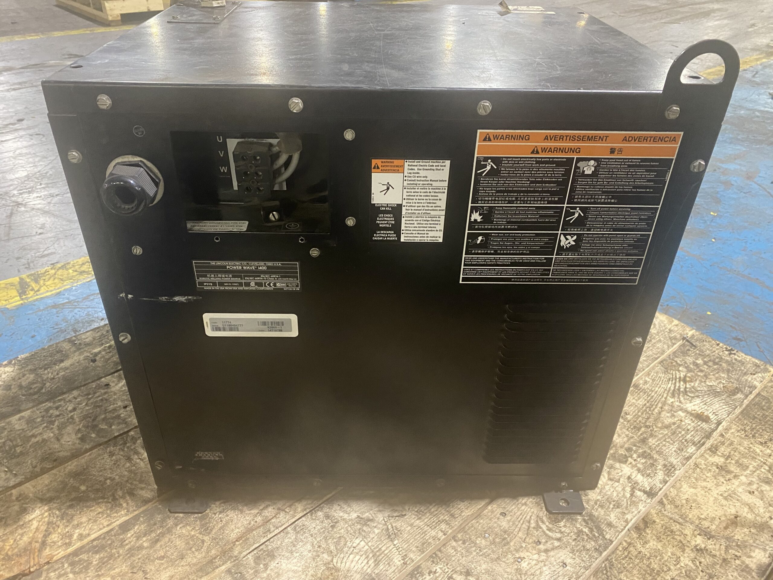 Lincoln Electric - PowerWave i400 K2669-1 Welder USED 2