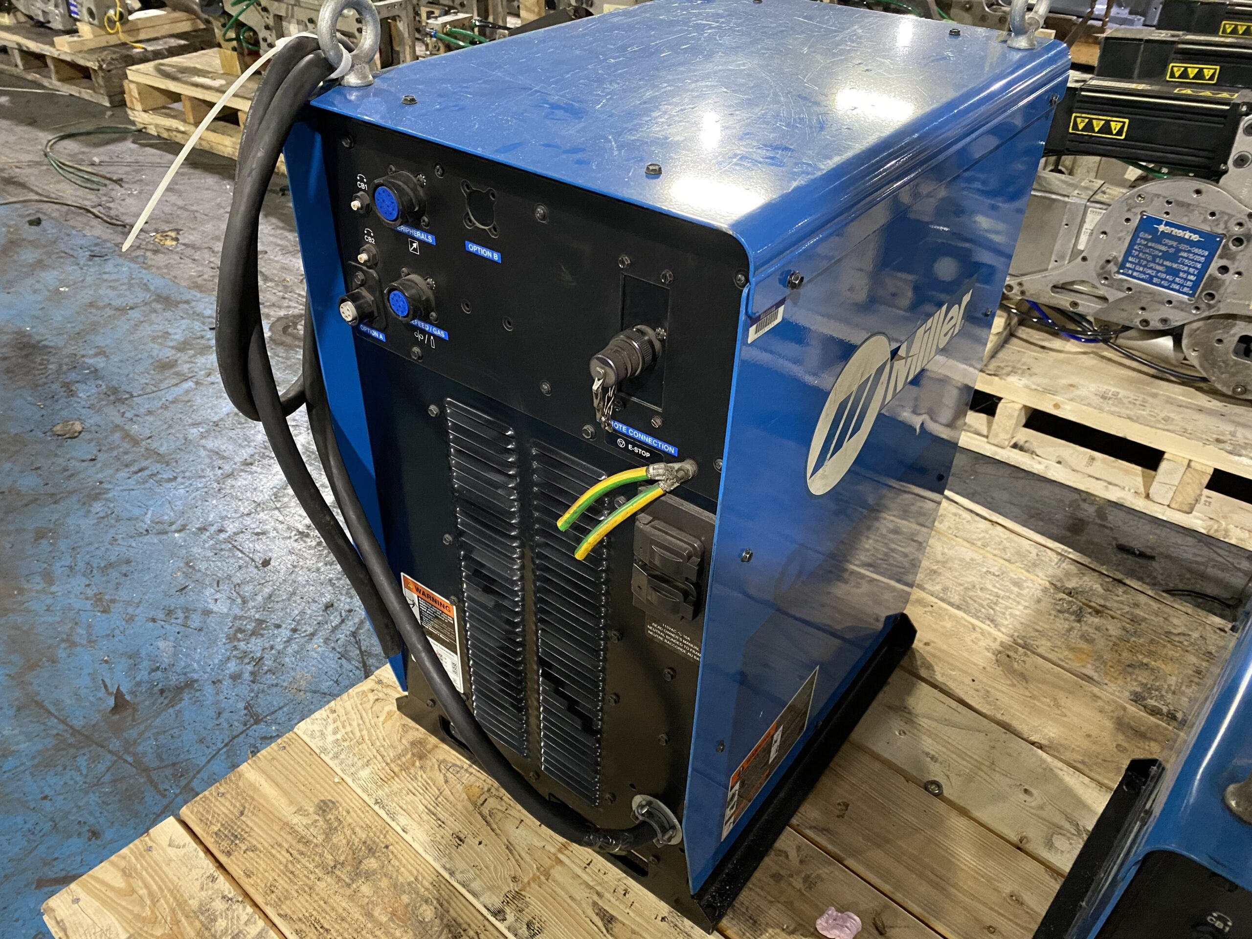 MILLER - AUTO-AXCESS 450-DI Welder USED 2