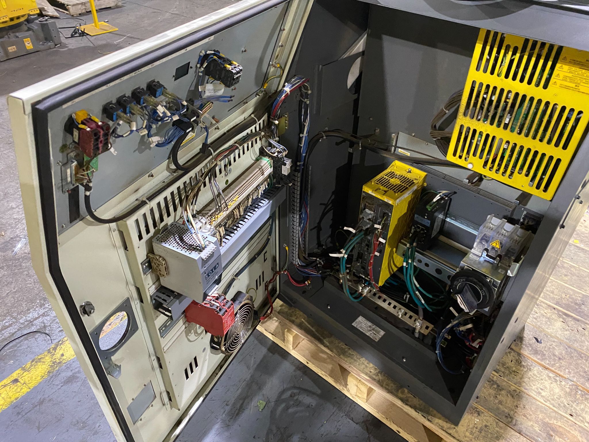 FANUC - R-2000iC/210F w/ R-30iB Controls REFURBISHED 6