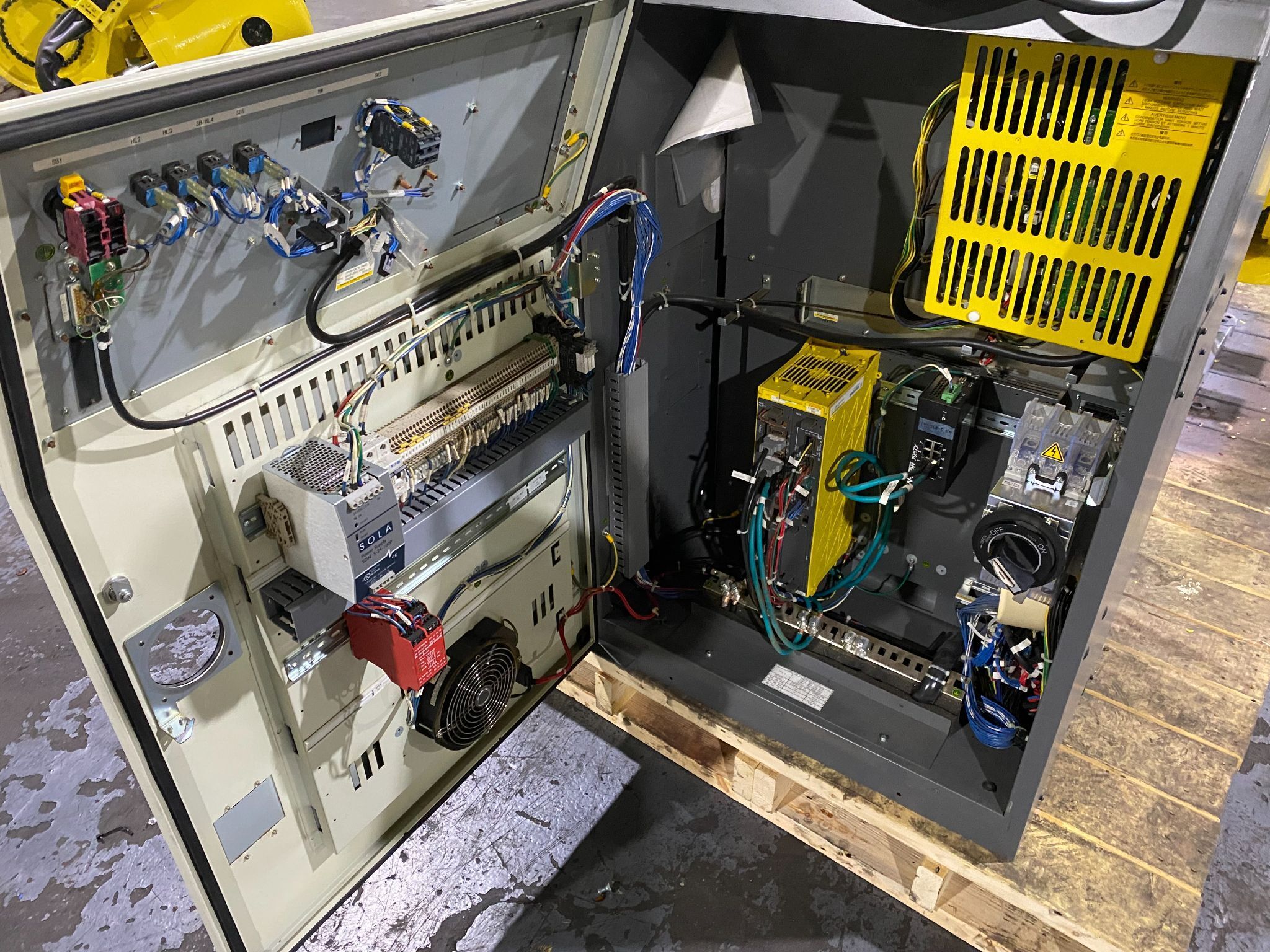 FANUC R-2000iC/210F w/ R-30iB Controls PARTS ONLY - REFURBISHED See Description 7