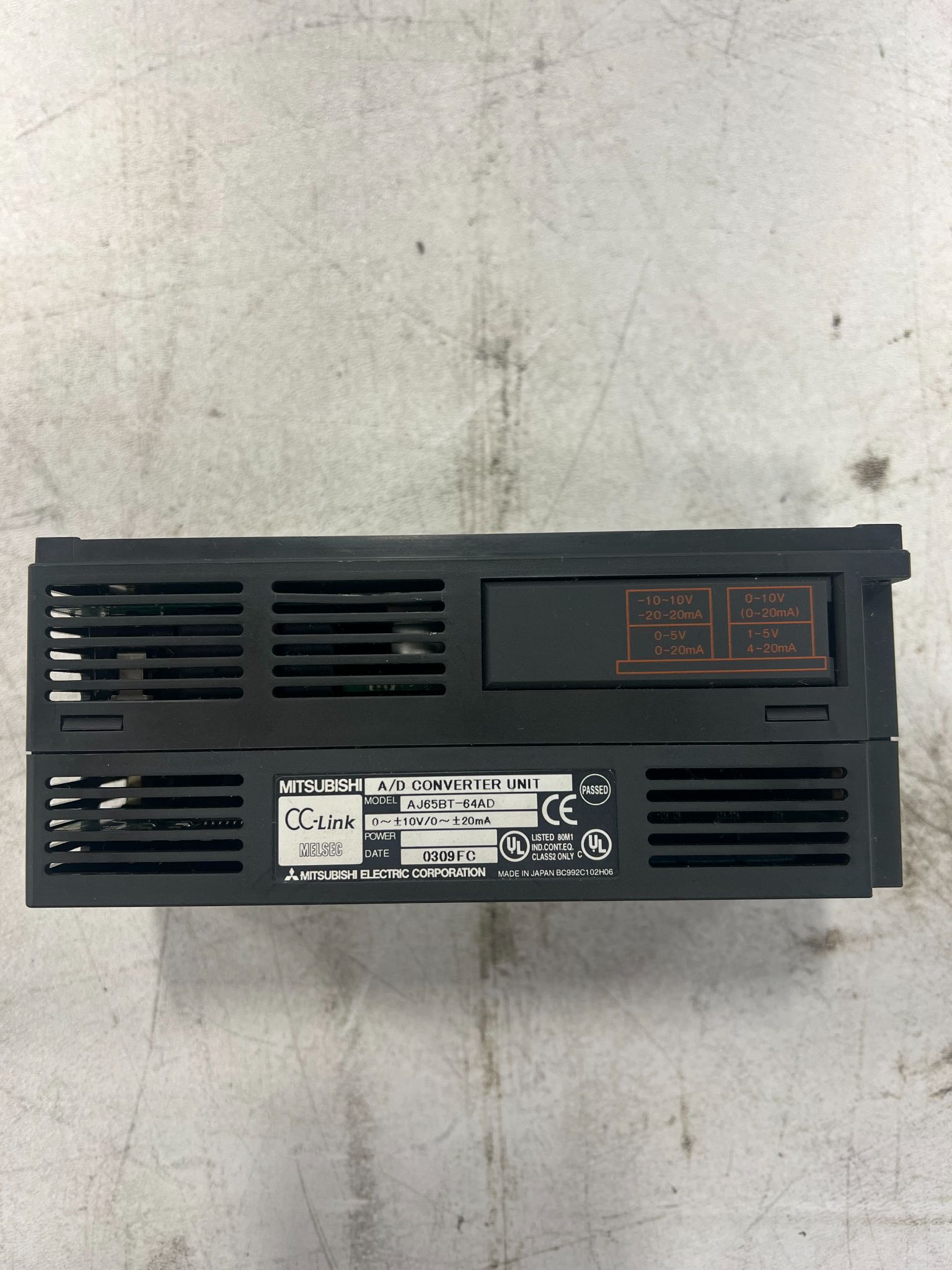 MITSUBISHI ELECTRIC AJ65BT‑64AD Analog Input Module USED 2