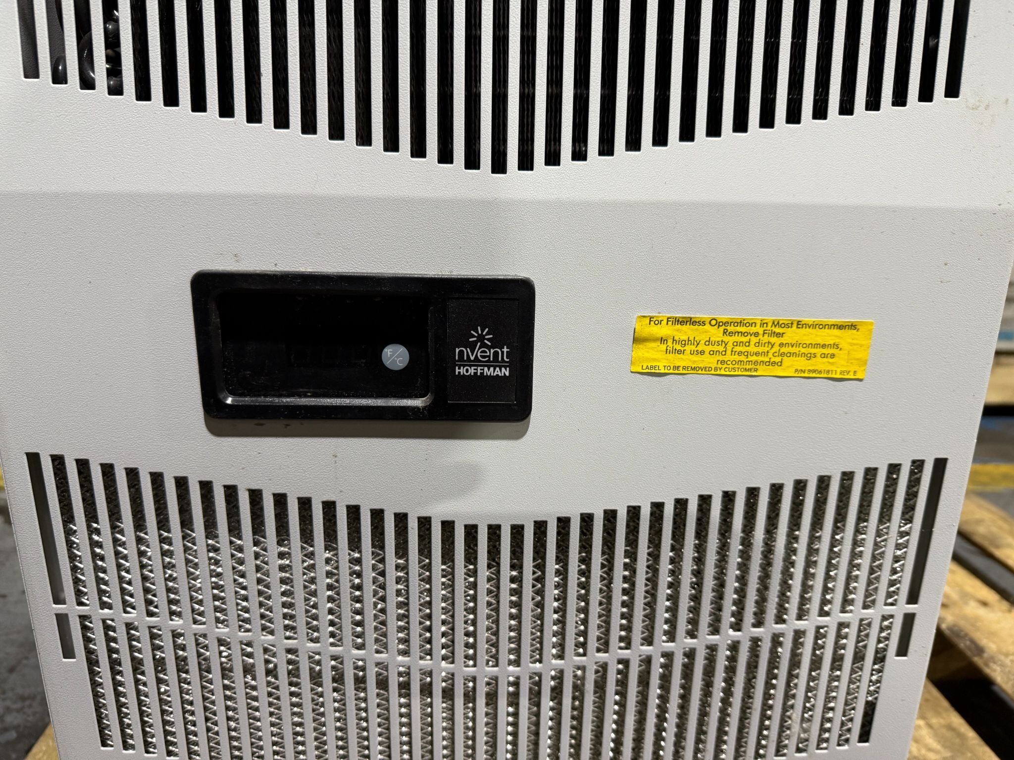 NVENT HOFFMAN SpectraCool G280646G050 6000BTU, 460V Enclosure AC NEW - No Box 4
