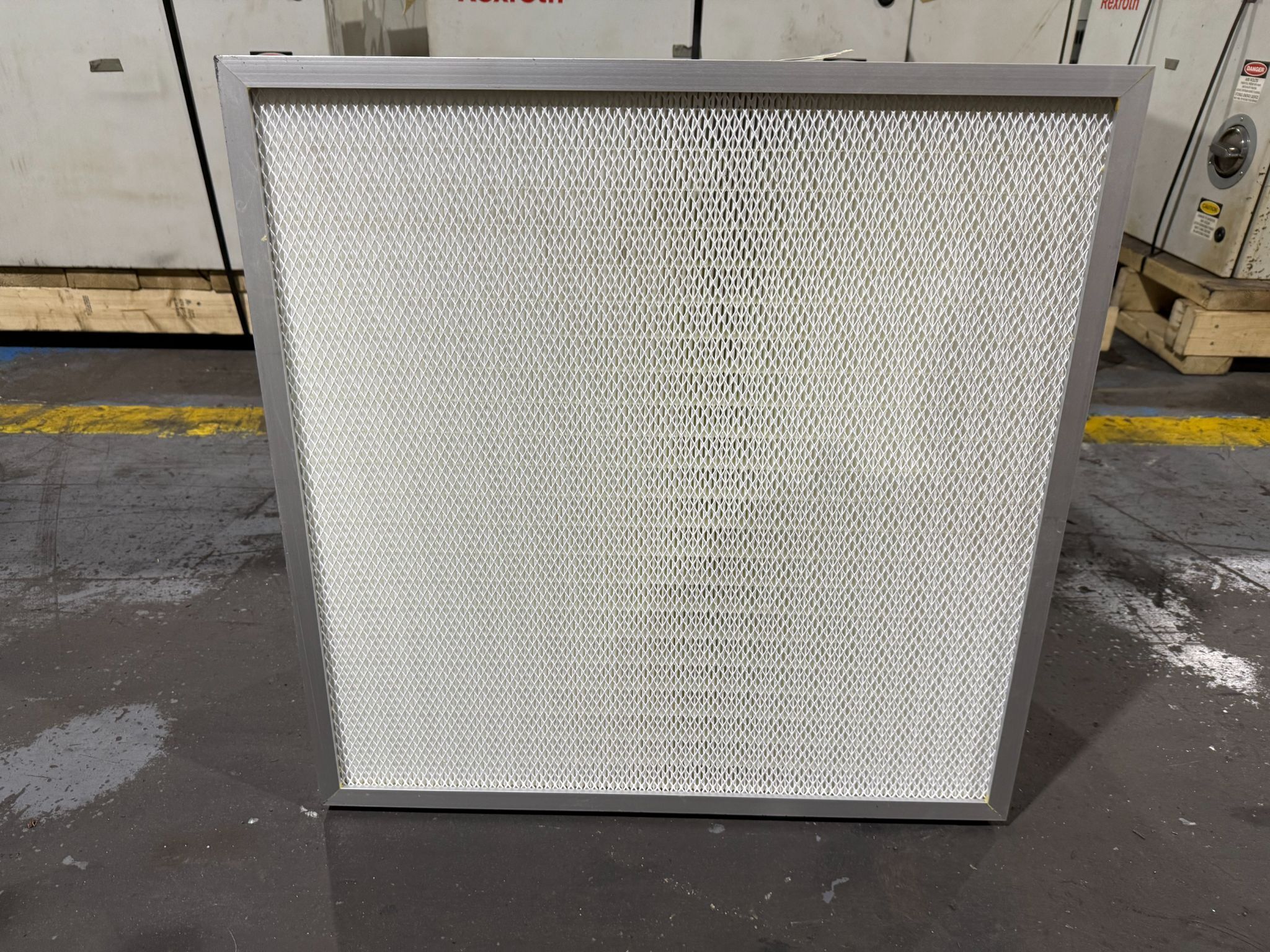 CLEAN ROOMS INTERNATIONAL SAM 22 MS MicroSound 12101 Fan Filter Unit - USED 5
