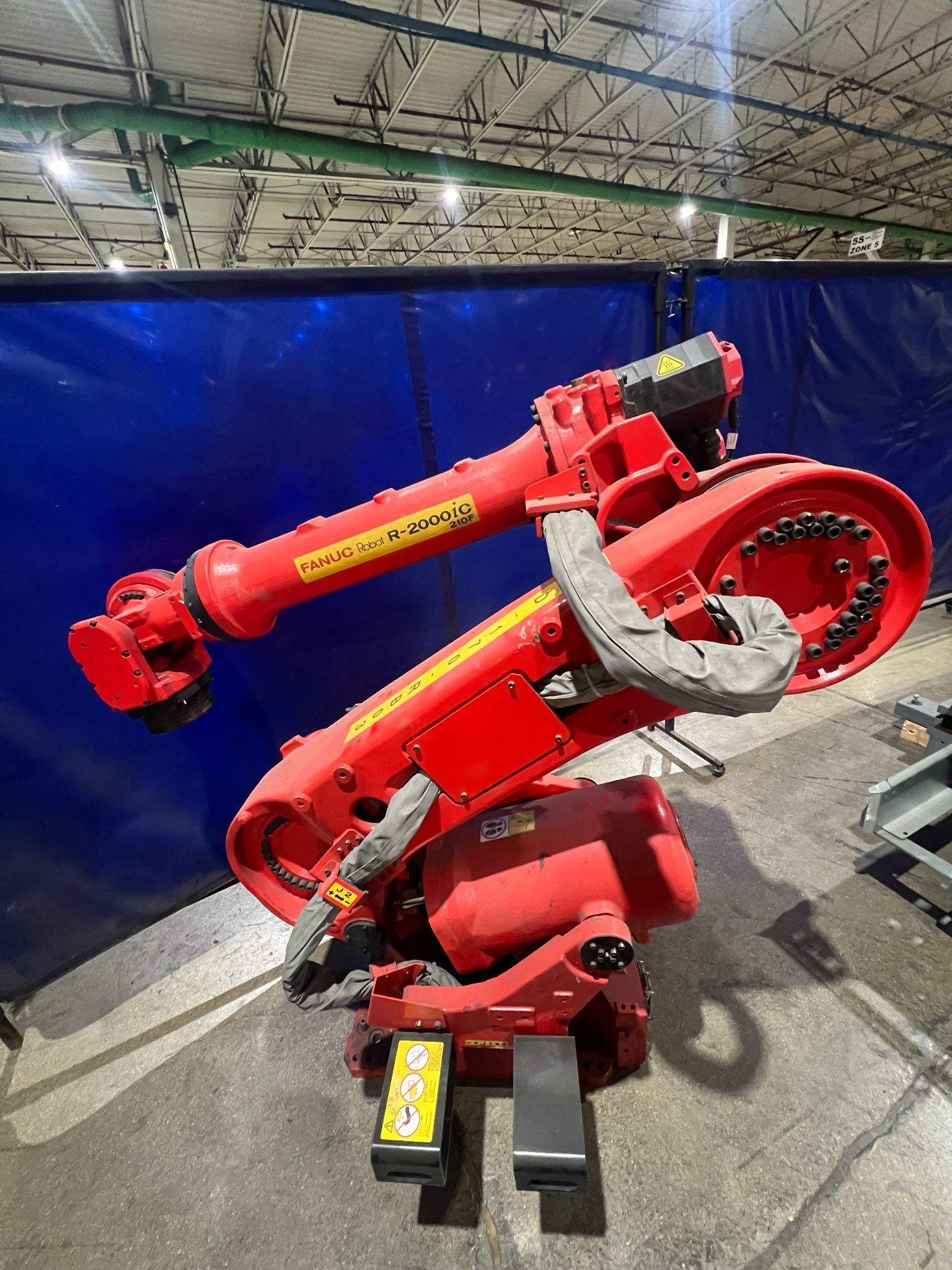 FANUC R‑2000iC/210F Robot with R‑30iB Controller USED 1