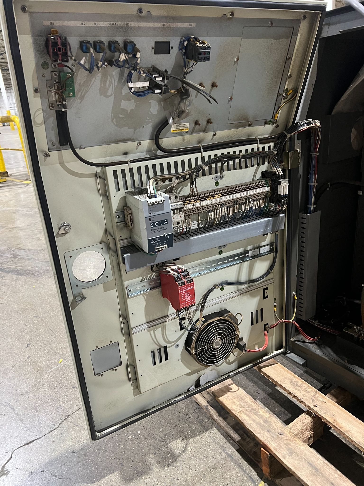 FANUC R‑2000iC/210F Robot with R‑30iB Controller USED 5