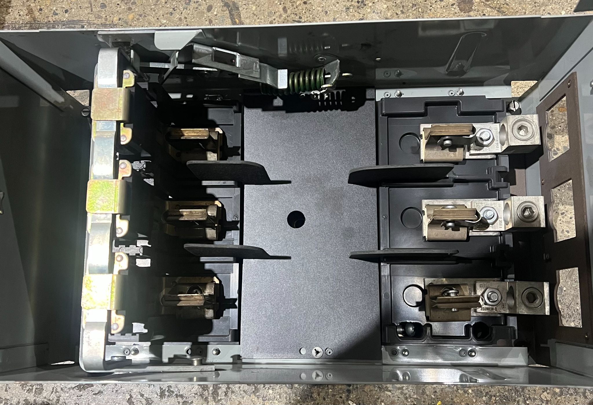 ITE V7F3604 200 AMP 600V 3P 3 PH PANEL MOUNT SWITCH 2