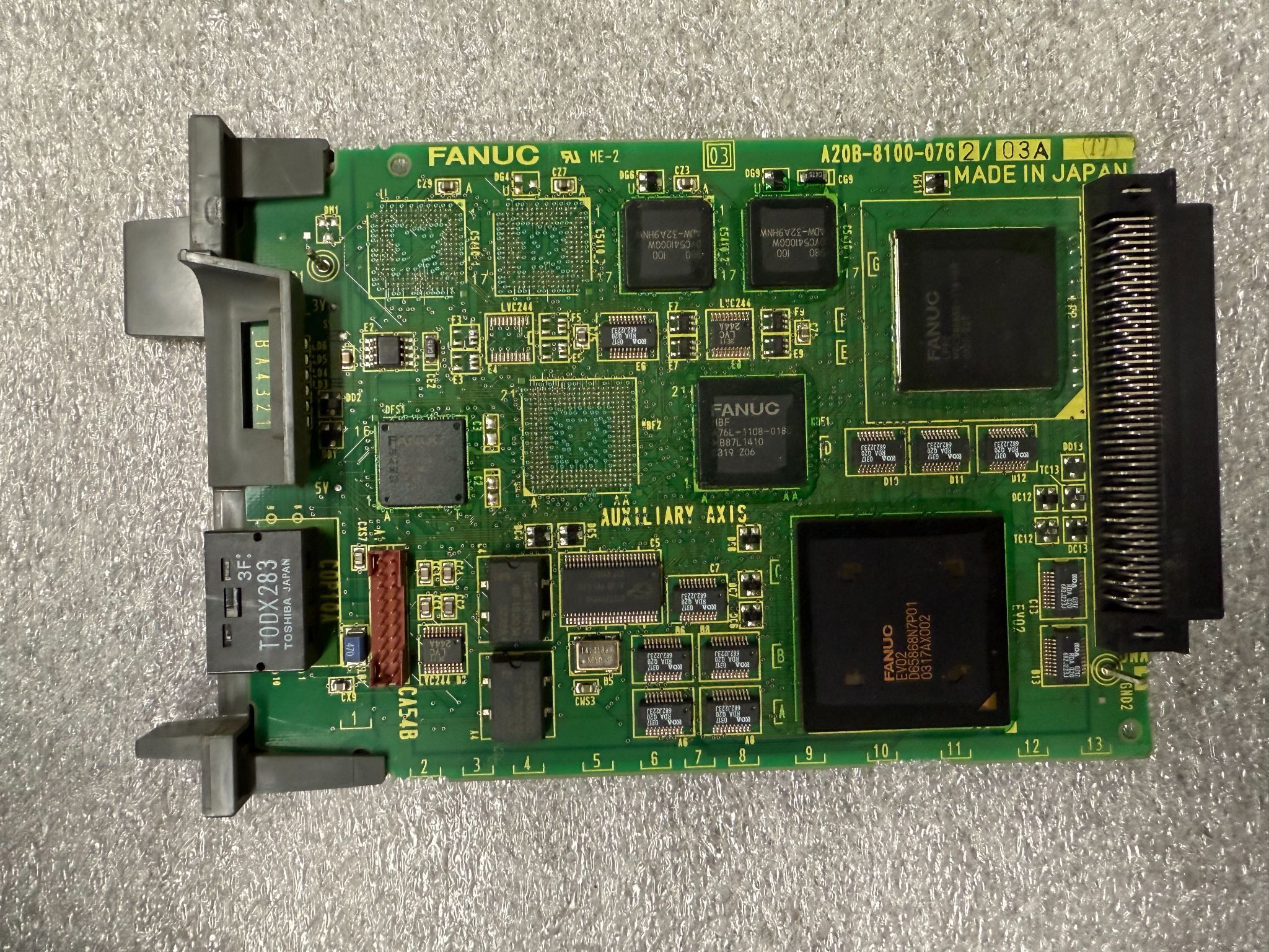 FANUC A20B-8100-0762/03A PCB - Aux Axis Servo Control Board USED 0