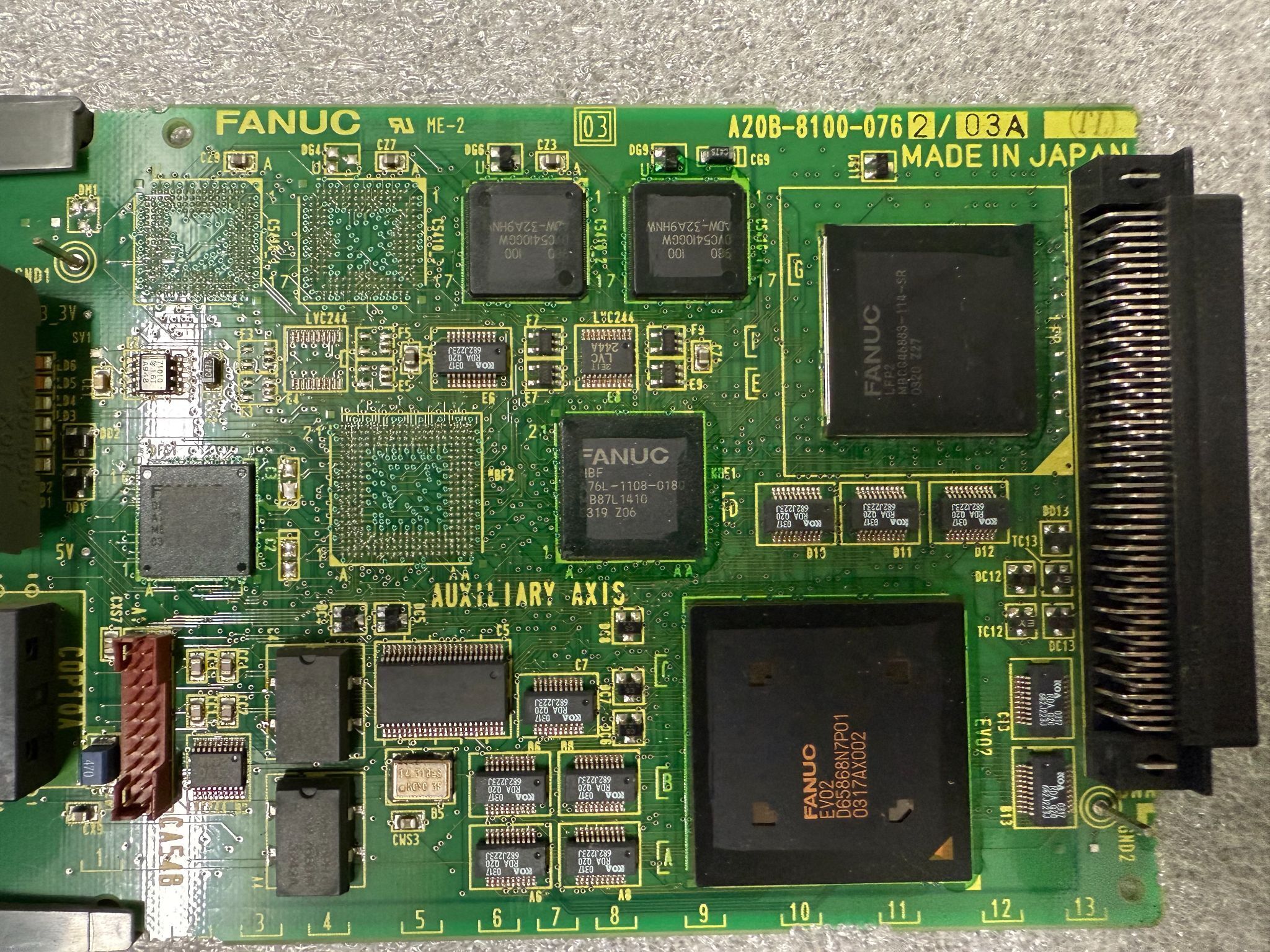FANUC A20B-8100-0762/03A PCB - Aux Axis Servo Control Board USED 4