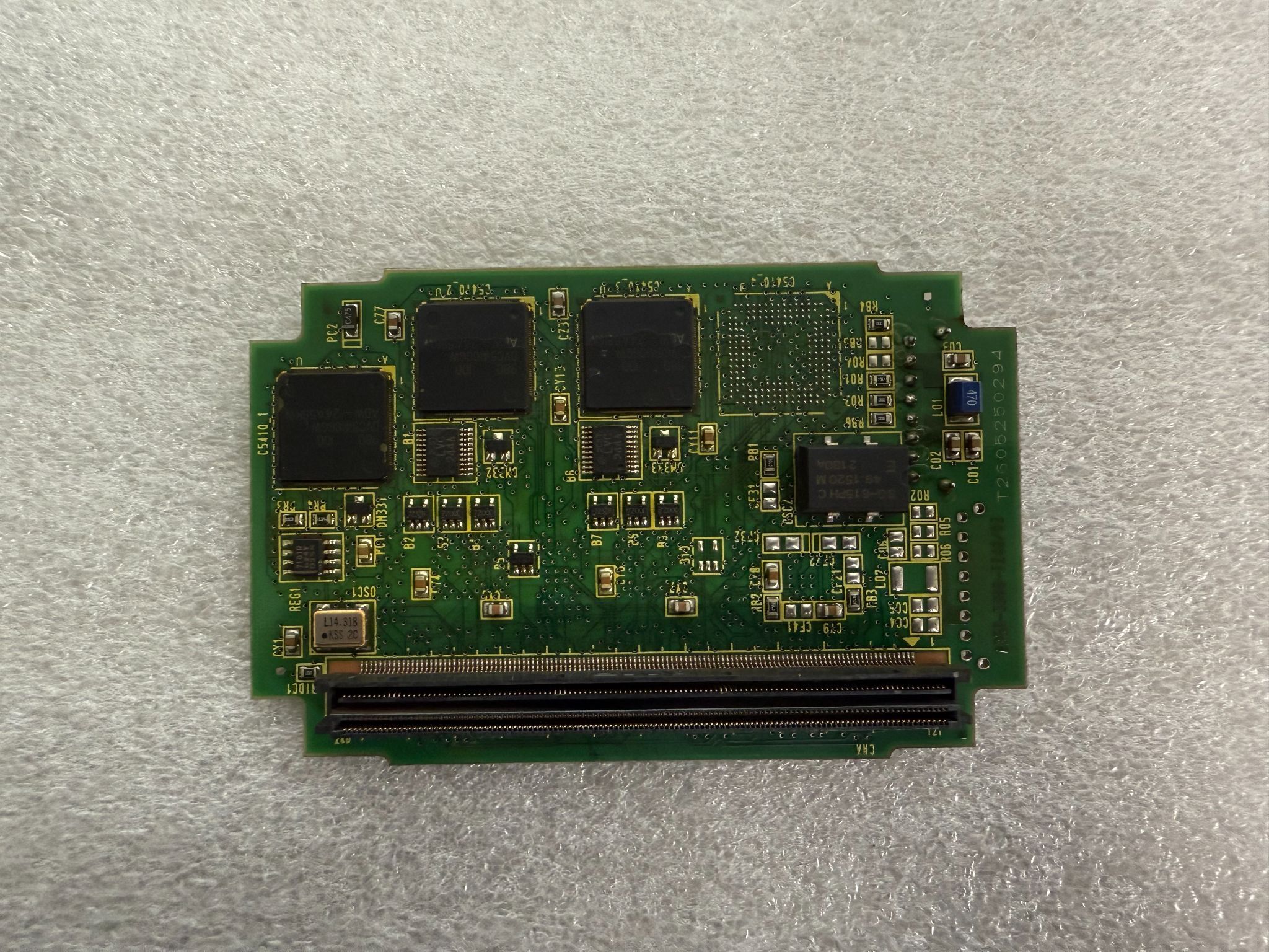 FANUC A20B-3300-0241/05A PCB - 6 Axis Servo Control Board USED 2