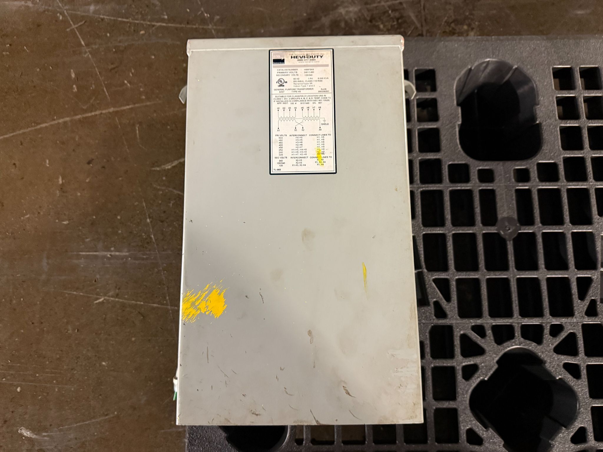 EGS HS5F5AS Transformer 240 X 480V - 120/240V 1PH, 5 kVa USED 0
