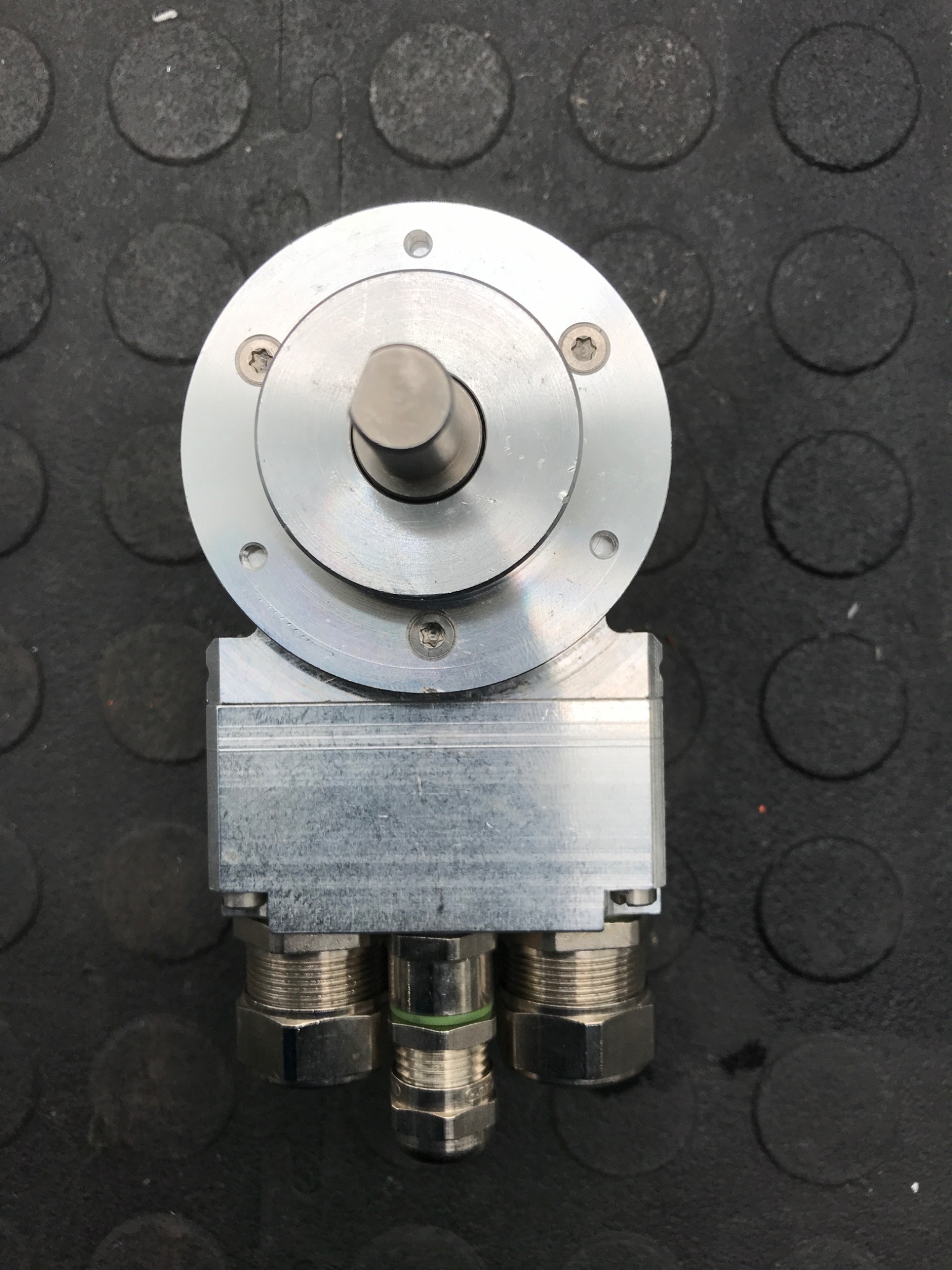 TR ELECTRONIC CEV58M Absolute Rotary Encoder USED 2