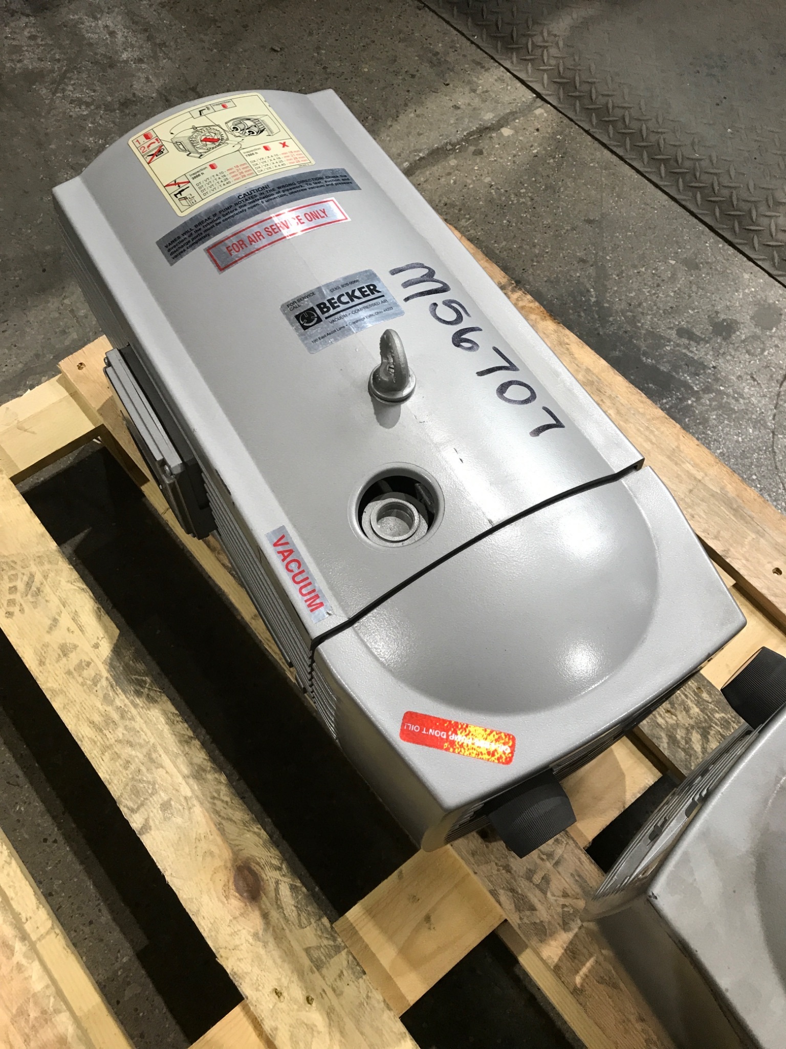 BECKER VT 4.40 A‑Series Rotary Vane Vacuum Pump USED 1