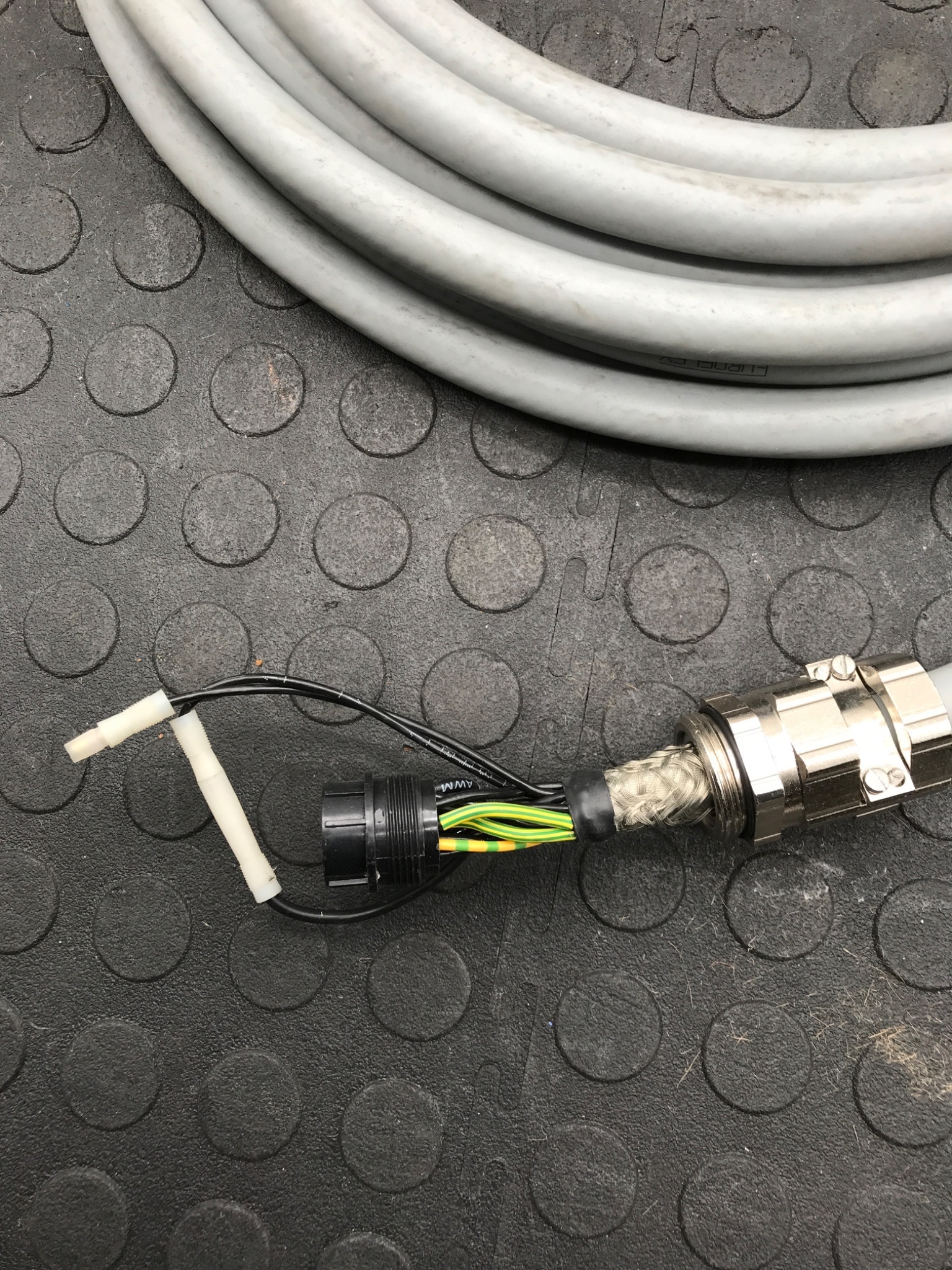 ABB 3HEA802403‑008 Industrial Drive / Feedback Cable USED 3