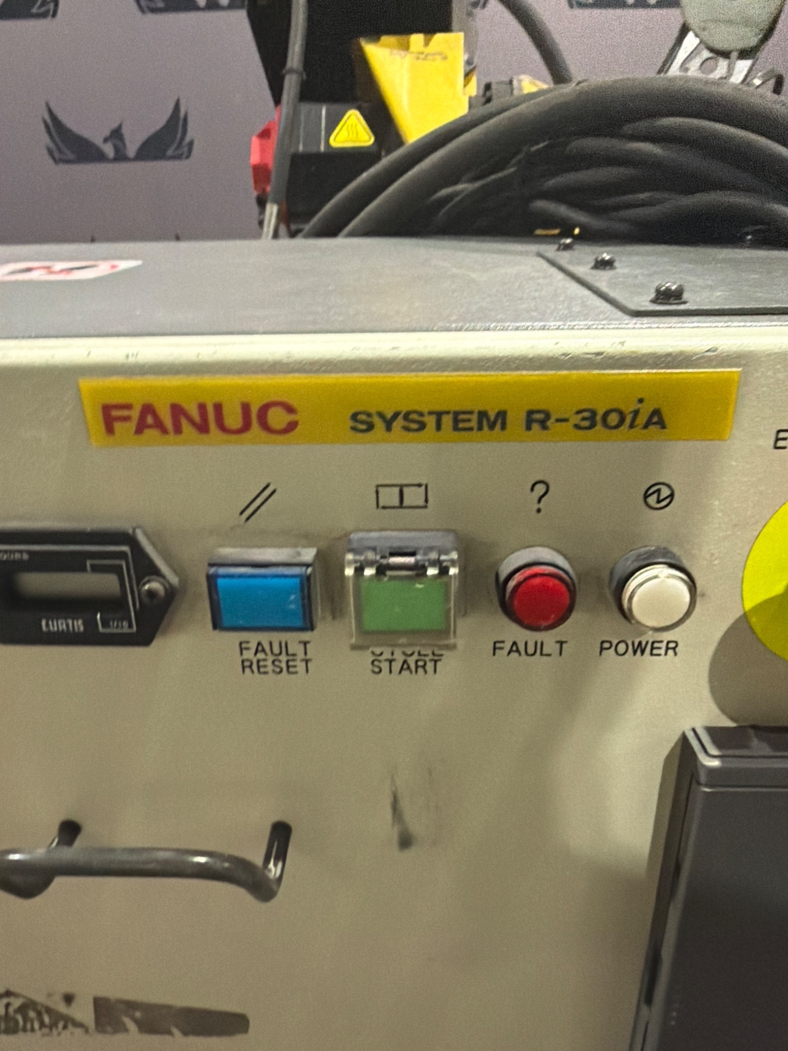 FANUC ArcMate 120iC Robot w/ R-30iA Controller USED 8