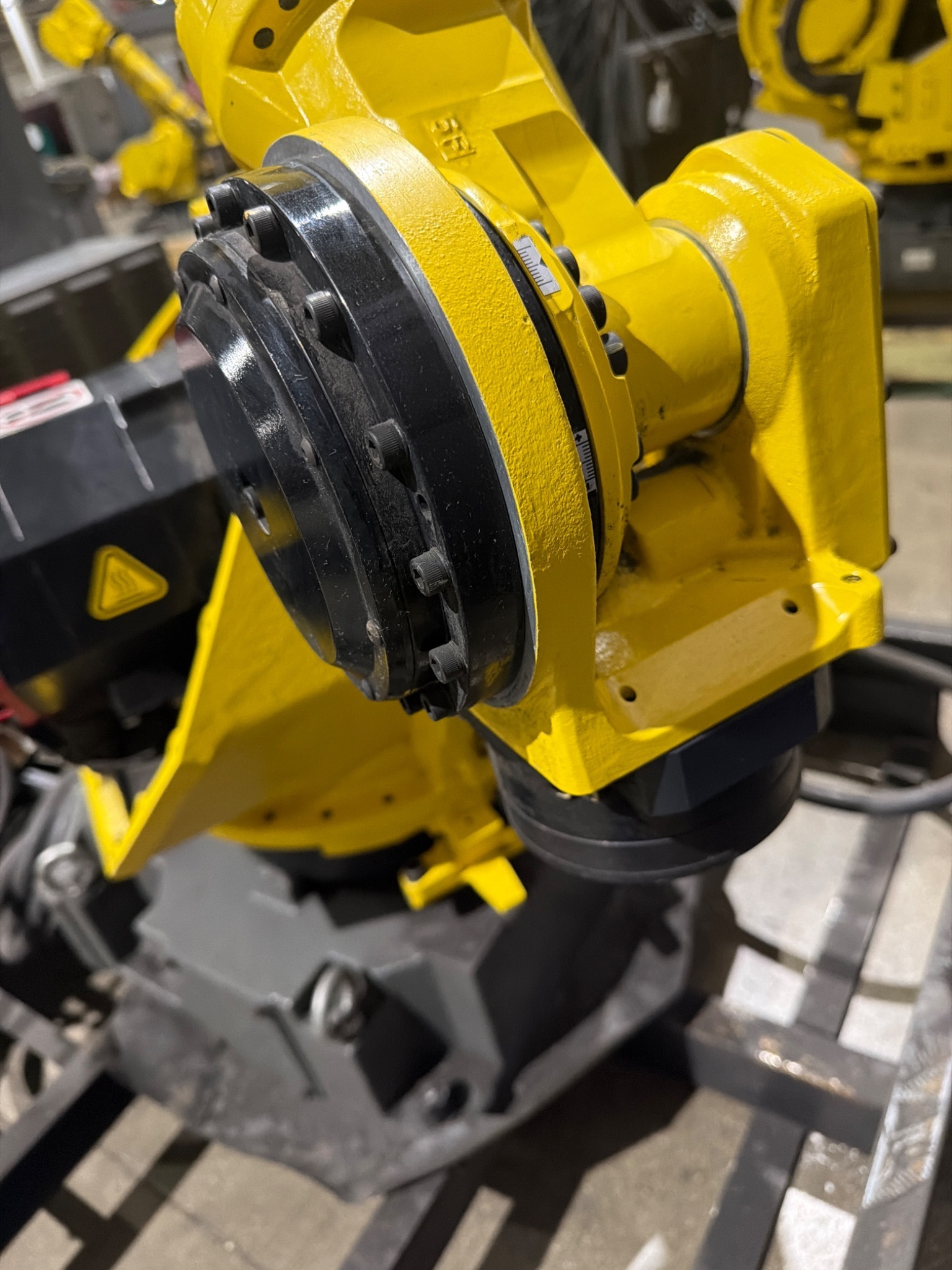 FANUC M-710iC/50 Robot Complete w/ R-30IB Controller USED 6