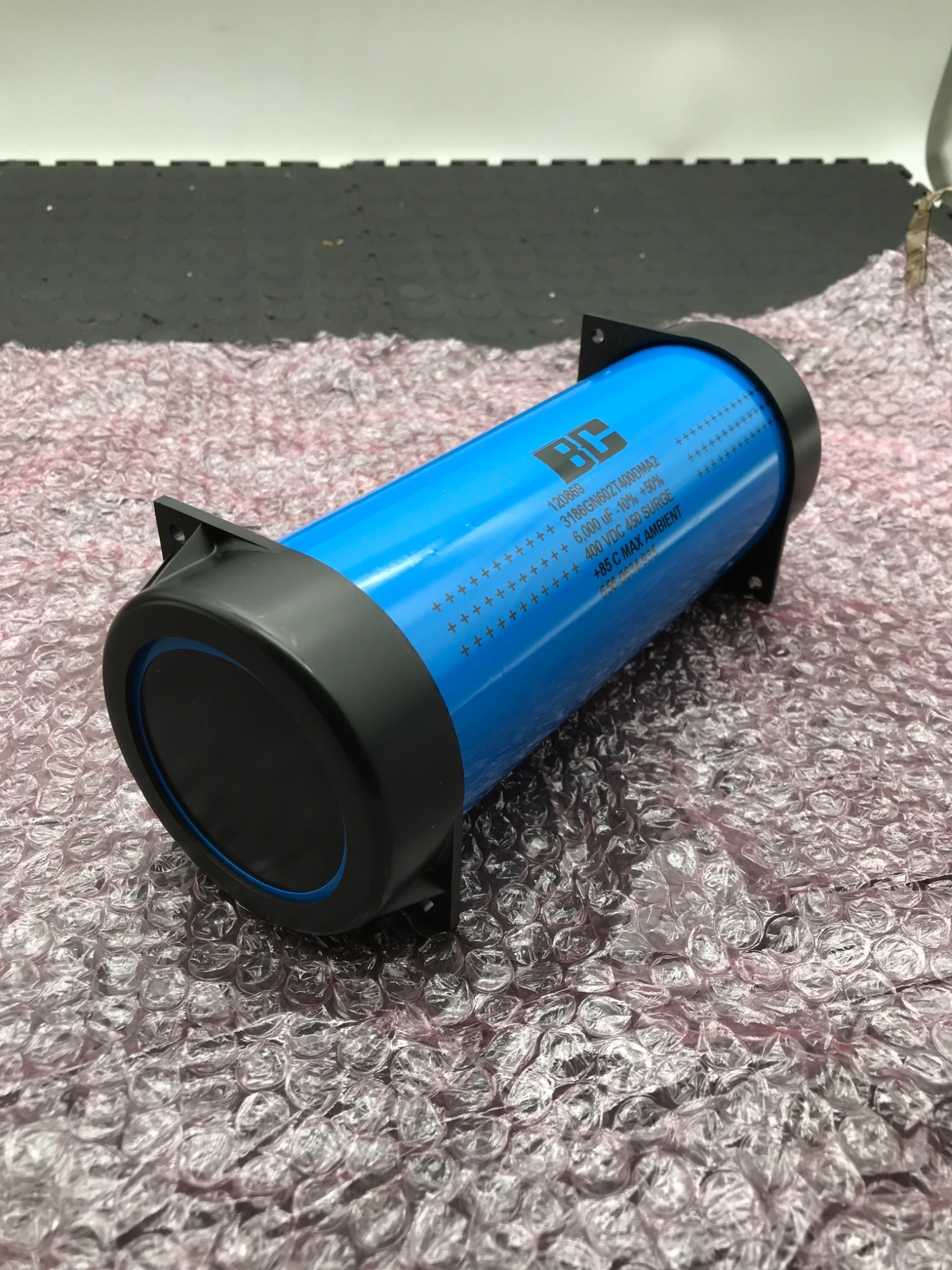 BC COMPONENTS 3186GN602T400DMA2 DC Bus Capacitor NEW 4