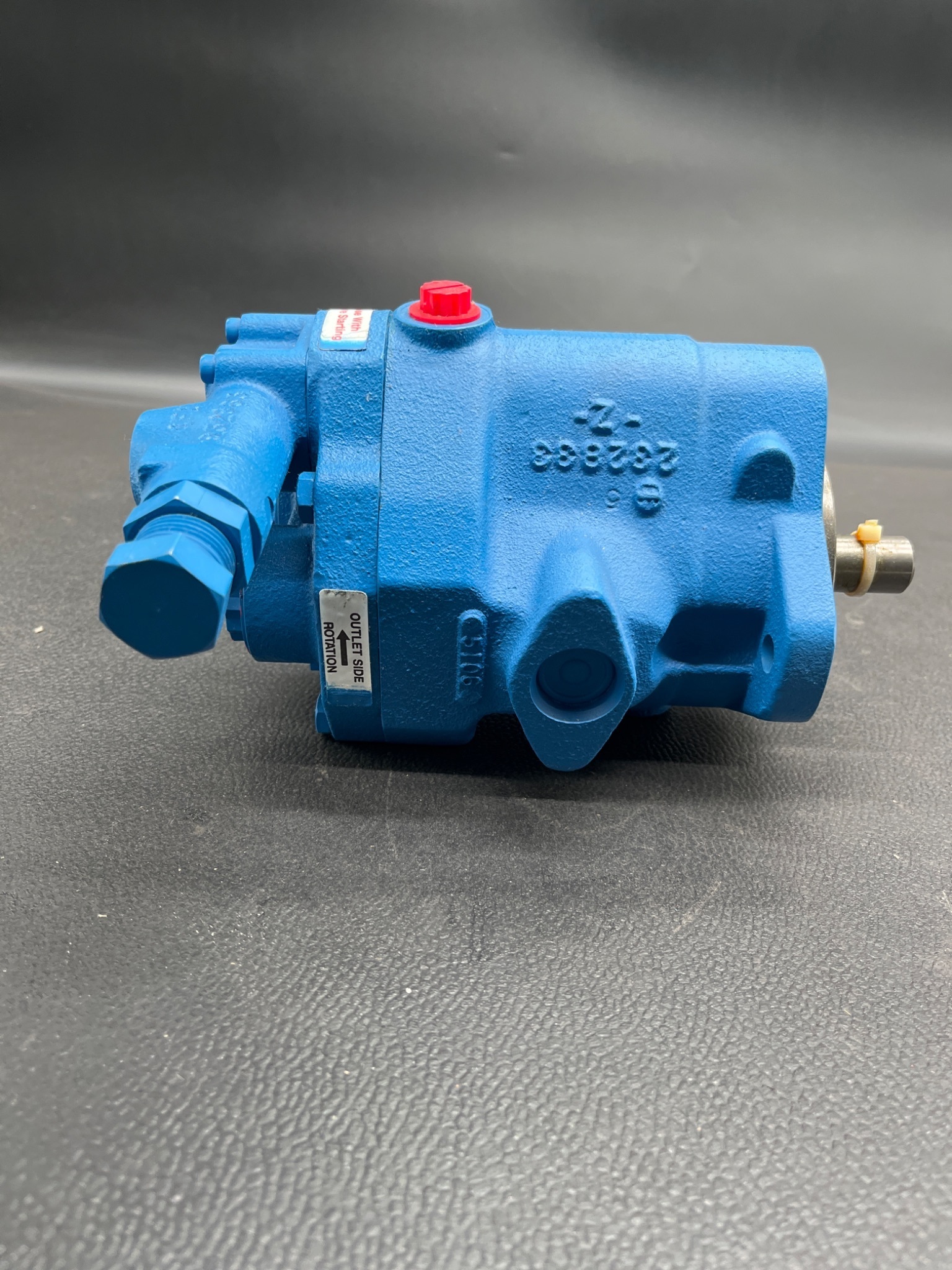 EATON PVQ10‑A2R Hydraulic Vane Pump NEW 3