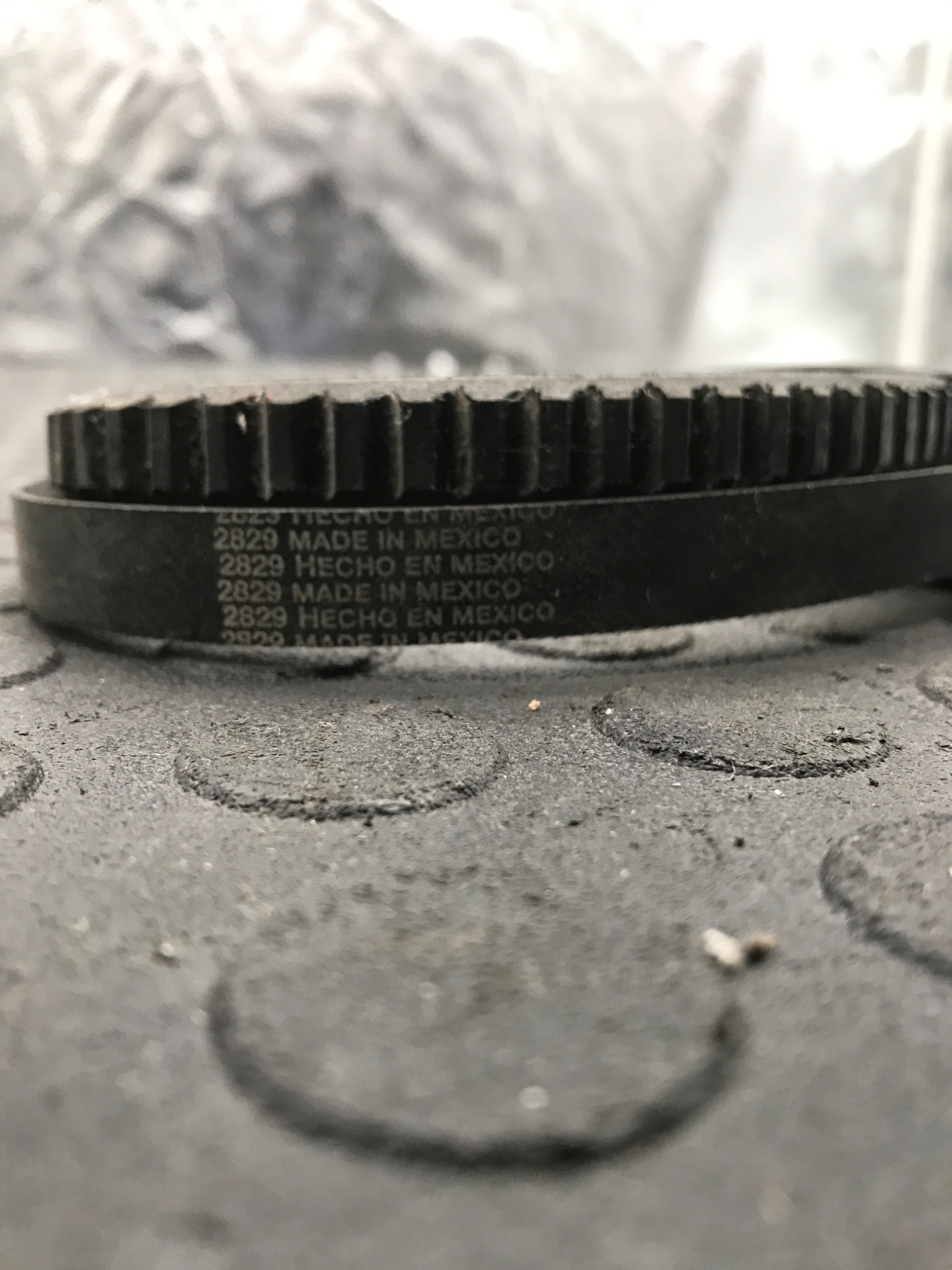 GOODYEAR AX64 Classic Cogged V‑Belt NEW 2