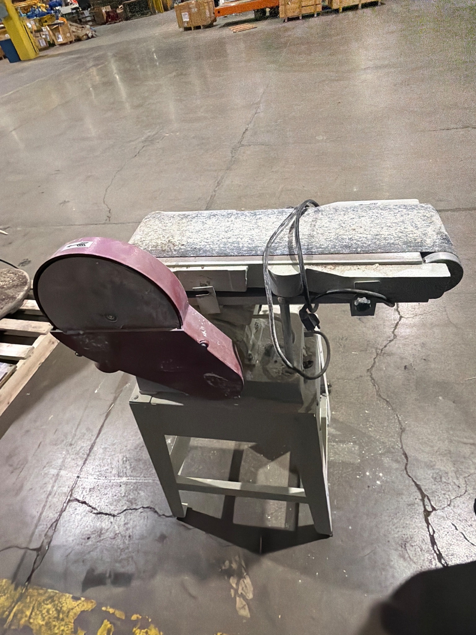 TOOL SHOP 240‑3016 6" Belt / 9" Disc Sander USED 3