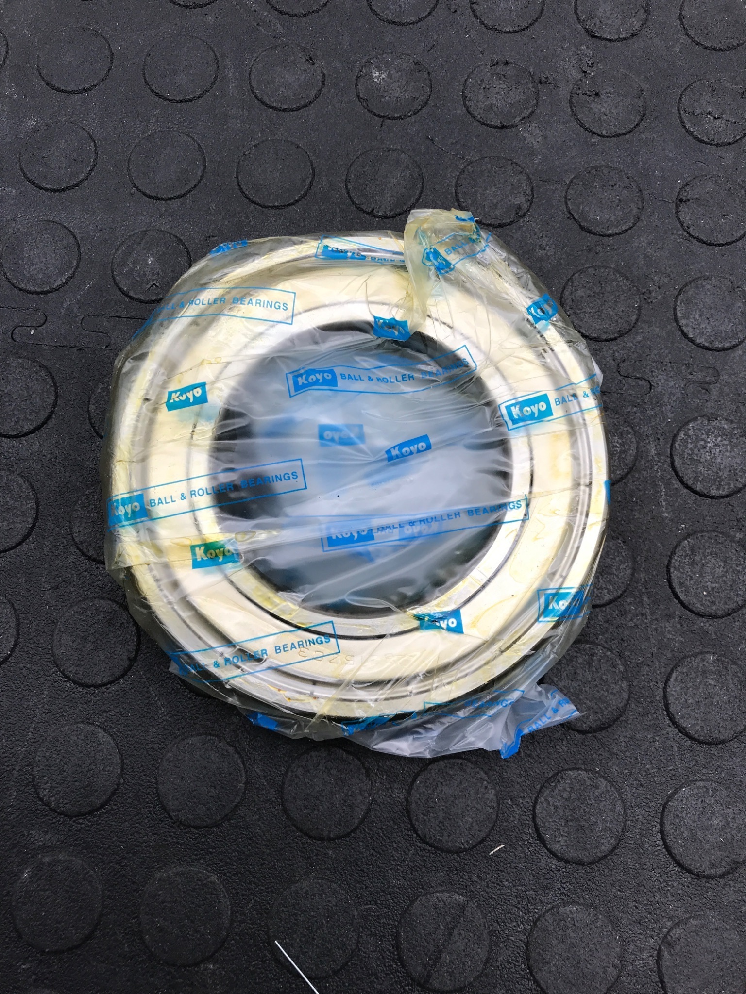 KOYO 6215ZZC3 Deep Groove Ball Bearing NEW 4