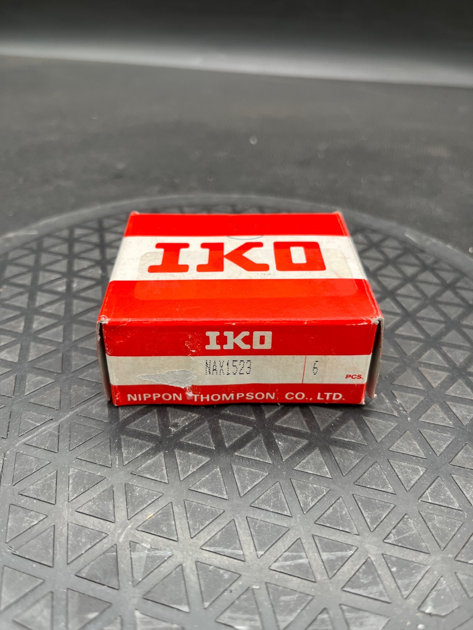 IKO NAX1523 Needle Roller Thrust Bearing Assembly NEW 1