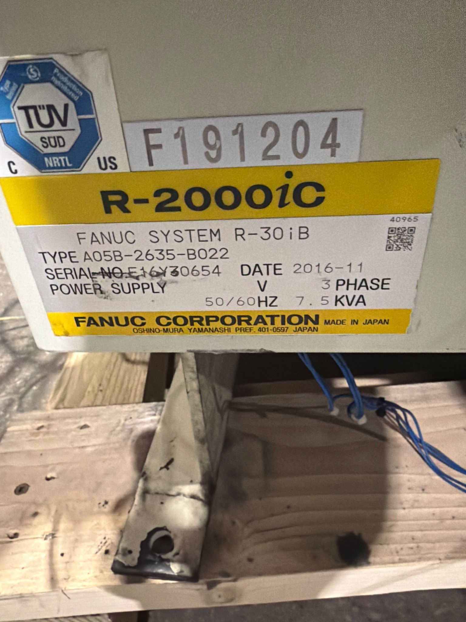 FANUC R-2000iB/210F Complete w/ R-30iB Controls USED 9