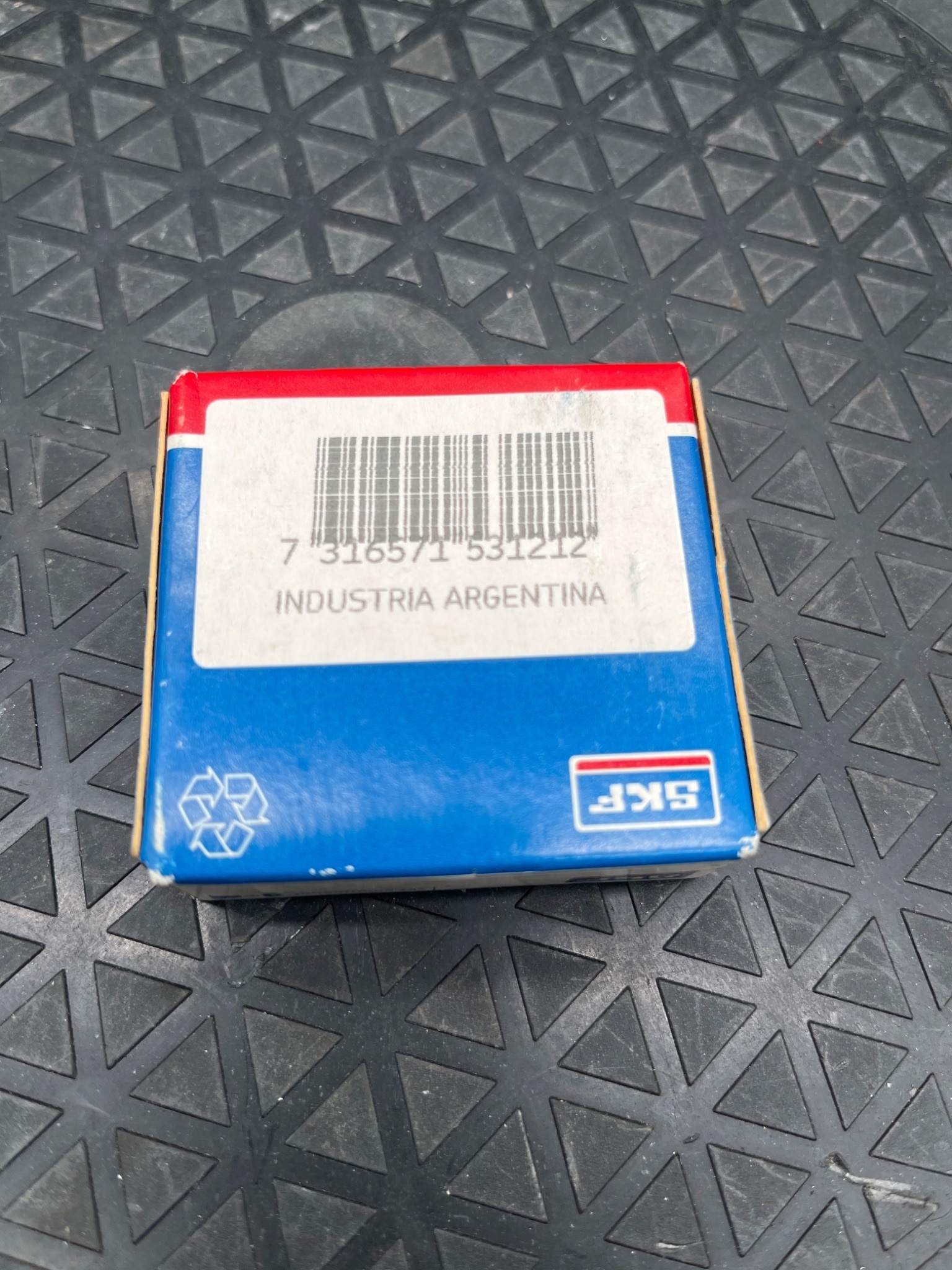 SKF 6004‑2Z/C3GJN Deep Groove Ball Bearing NEW 5