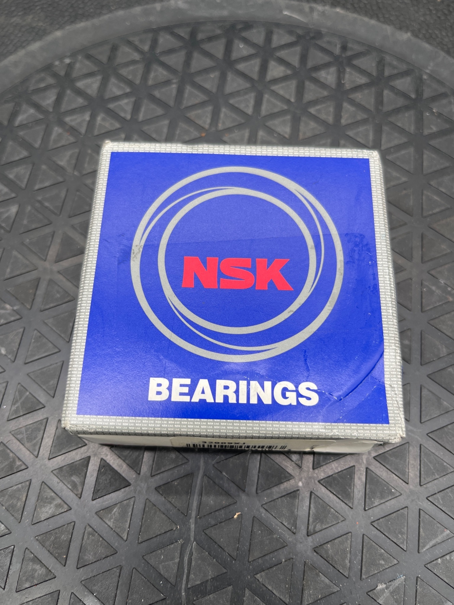 NSK HR32009XJ Tapered Roller Bearing NEW 0