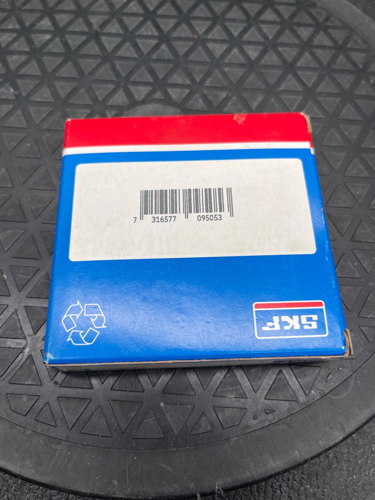 SKF 61911 Deep Groove Ball Bearing NEW 5