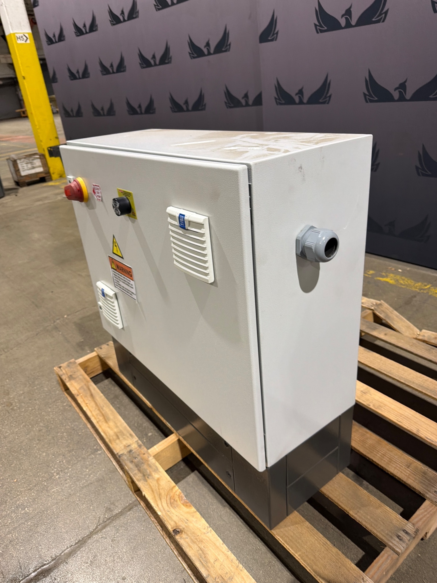 RITTAL AE1055.500 Industrial Control Panel Enclosure USED 1