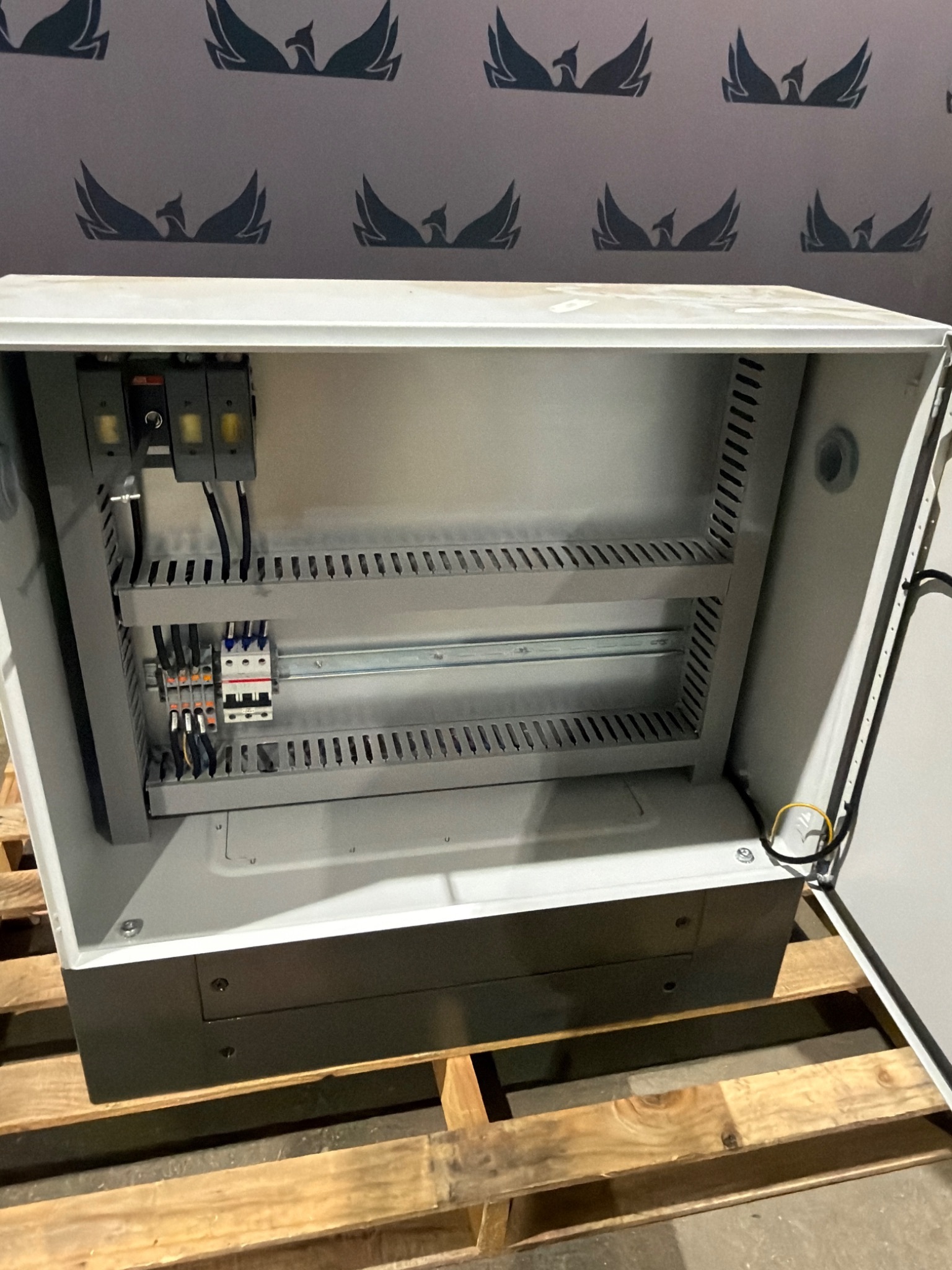 RITTAL AE1055.500 Industrial Control Panel Enclosure USED 4
