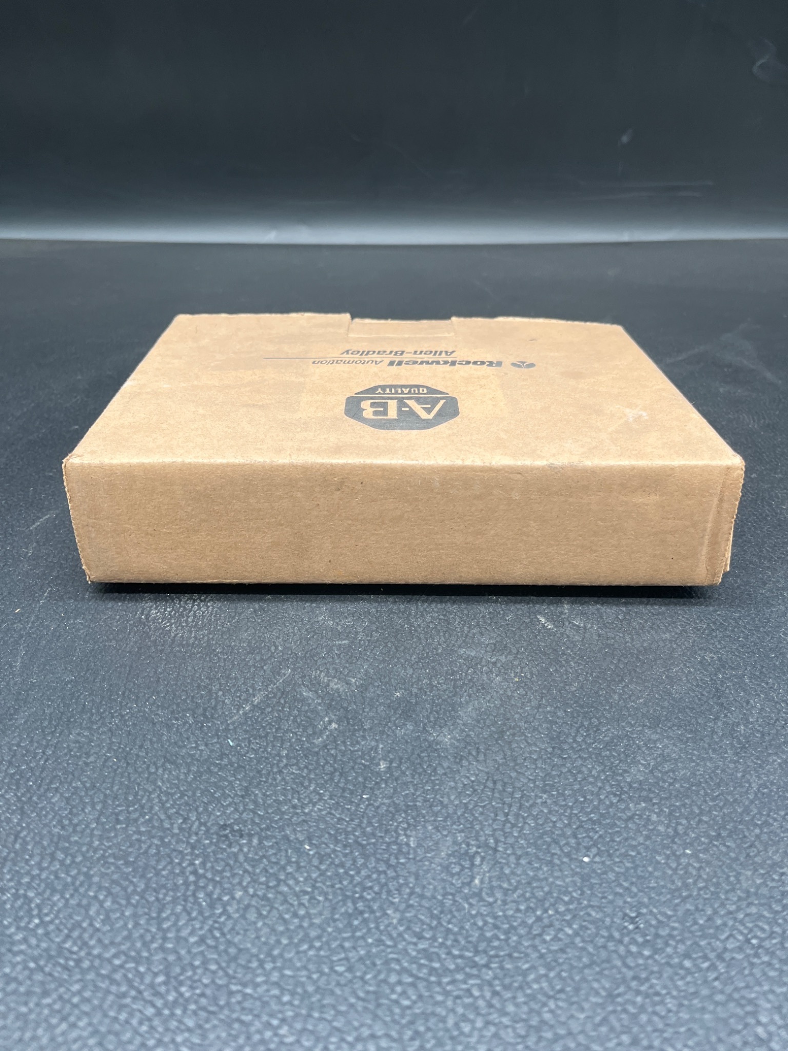 ALLEN‑BRADLEY 1494V‑H1 Series A Operating Handle NEW IN BOX 4